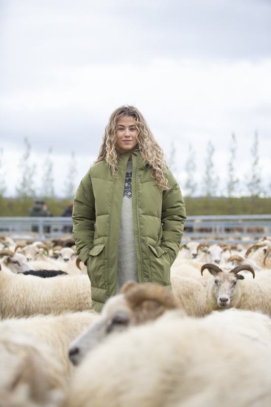 Fönn women´s long parka insulated with Icelandic wool Fönn women´s long parka insulated with Icelandic wool