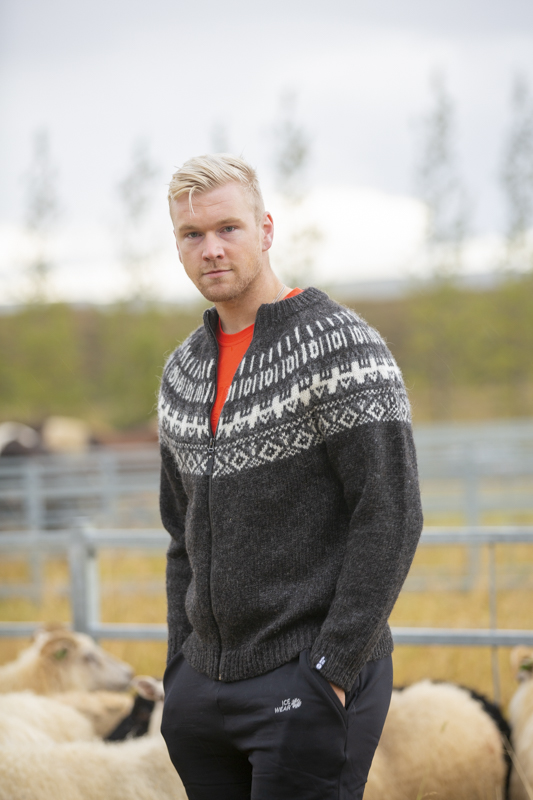 Elis Wool Sweater with full Zip