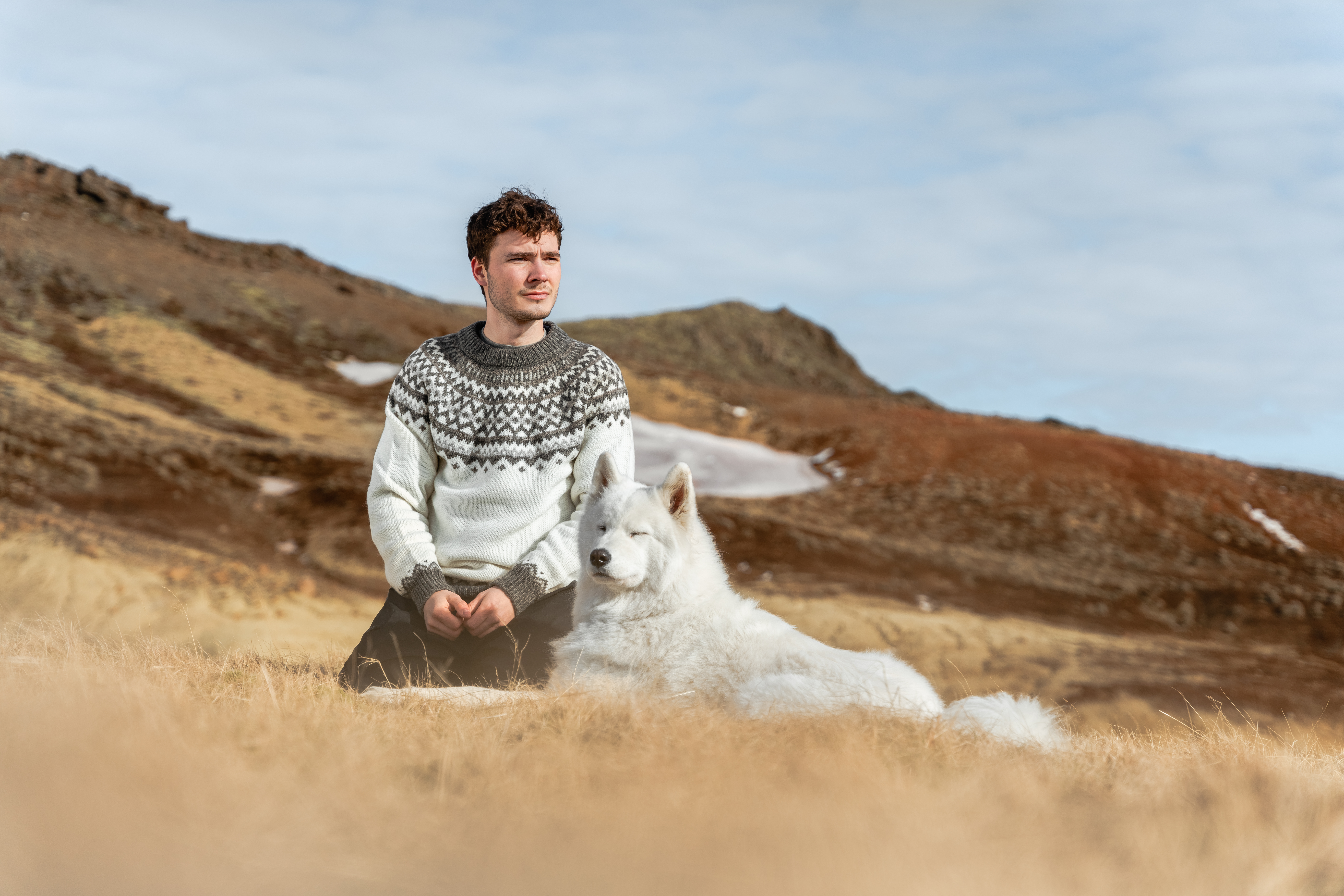 Skjaldbreiður Icelandic pattern wool sweater
