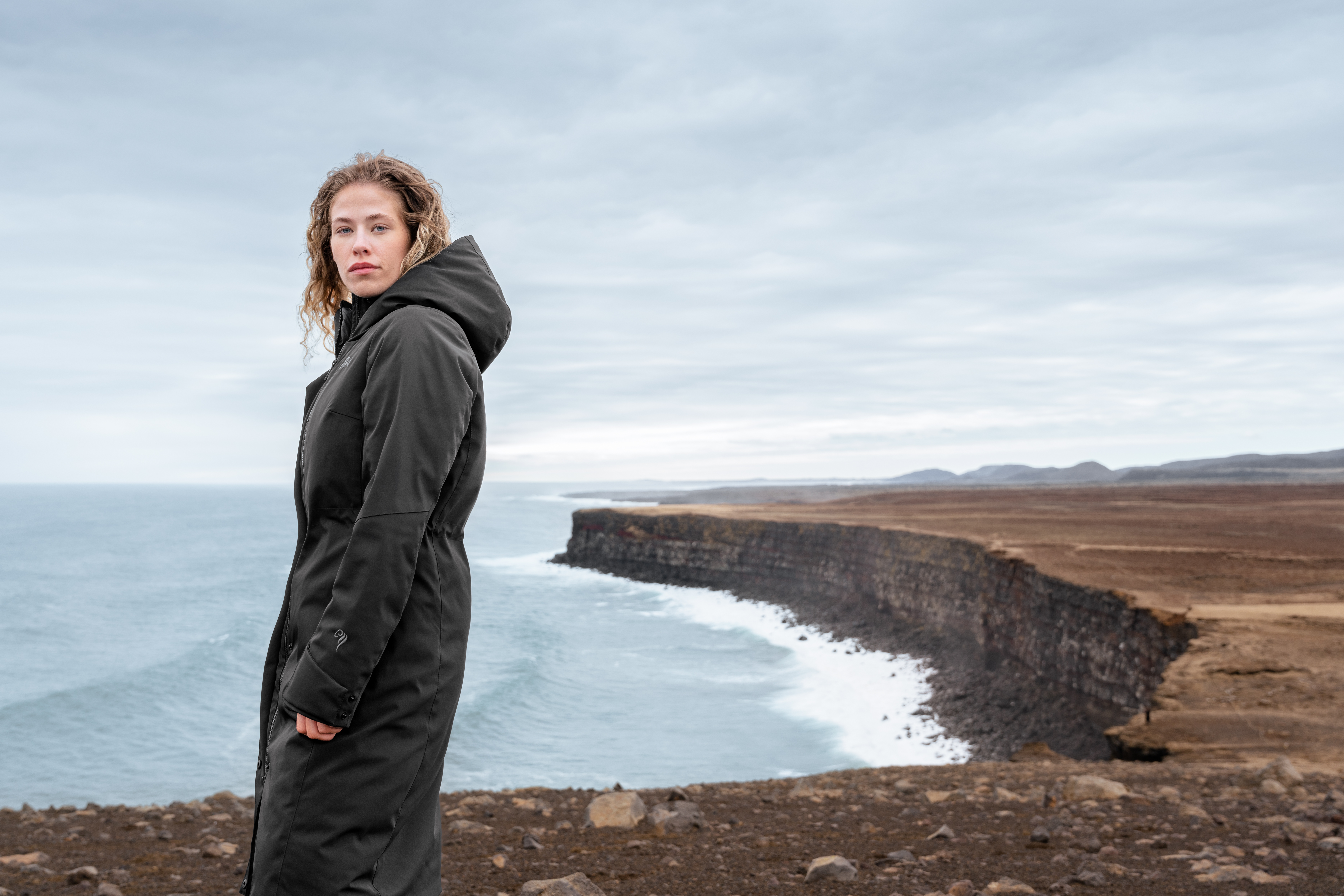REYKJAVIK 女装冰岛羊毛内胆保暖大衣 REYKJAVIK 女装冰岛羊毛内胆保暖大衣