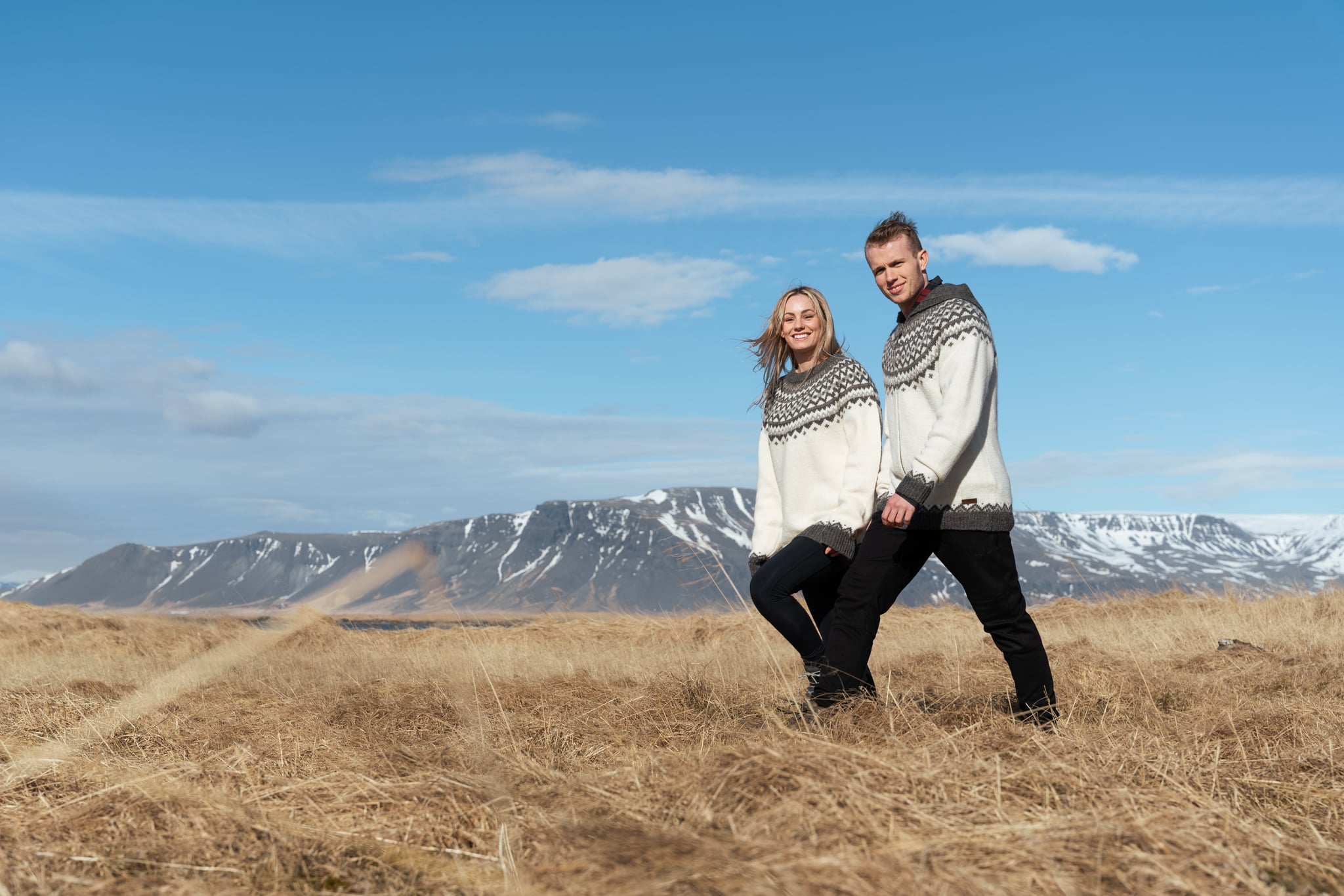 SKJALDBREIÐUR ullarpeysa