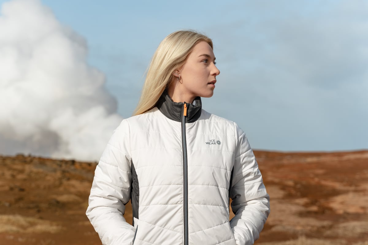 iceland-woman-white-outdoor-clothing_4.jpeg