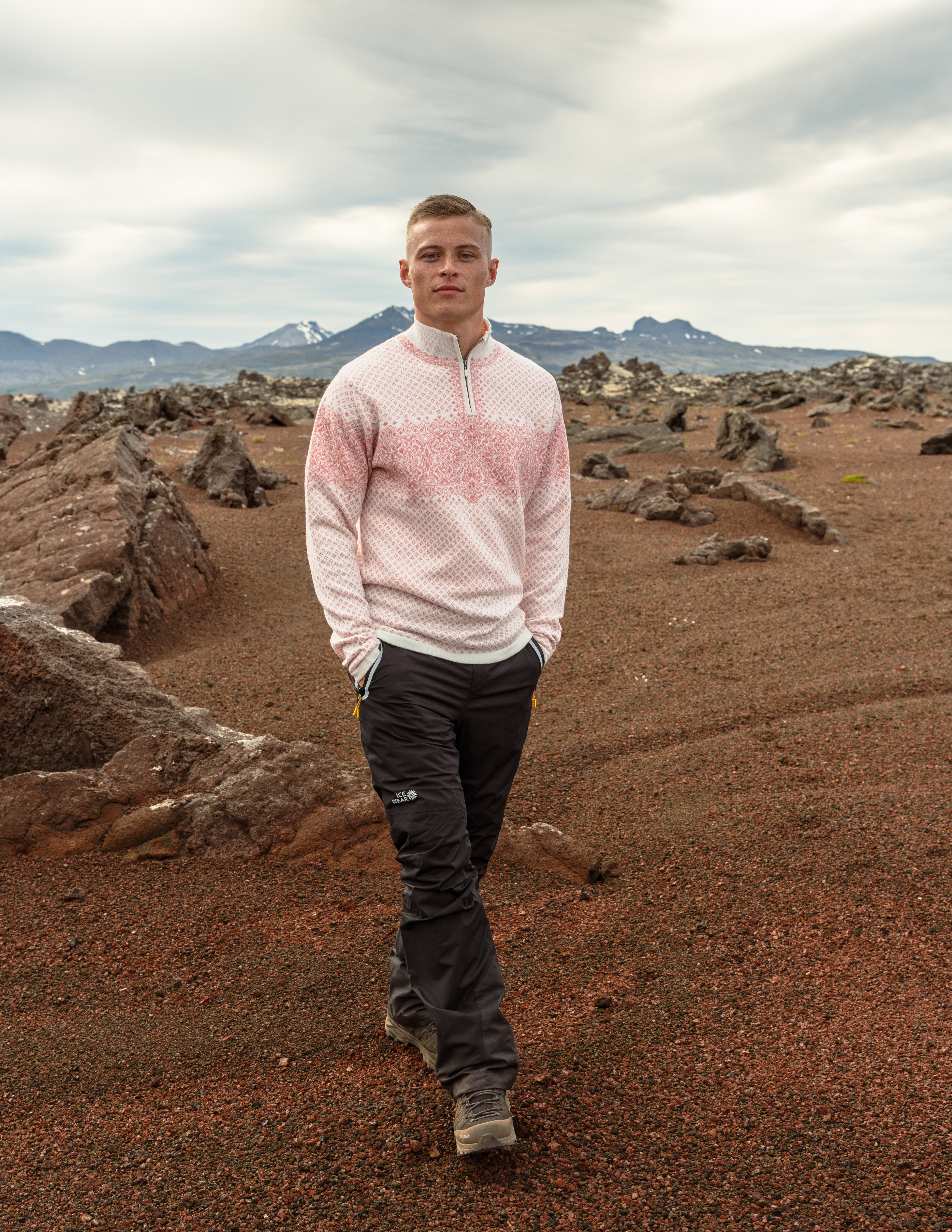 Straumsvík merino peysa með skandinavísku mynstri