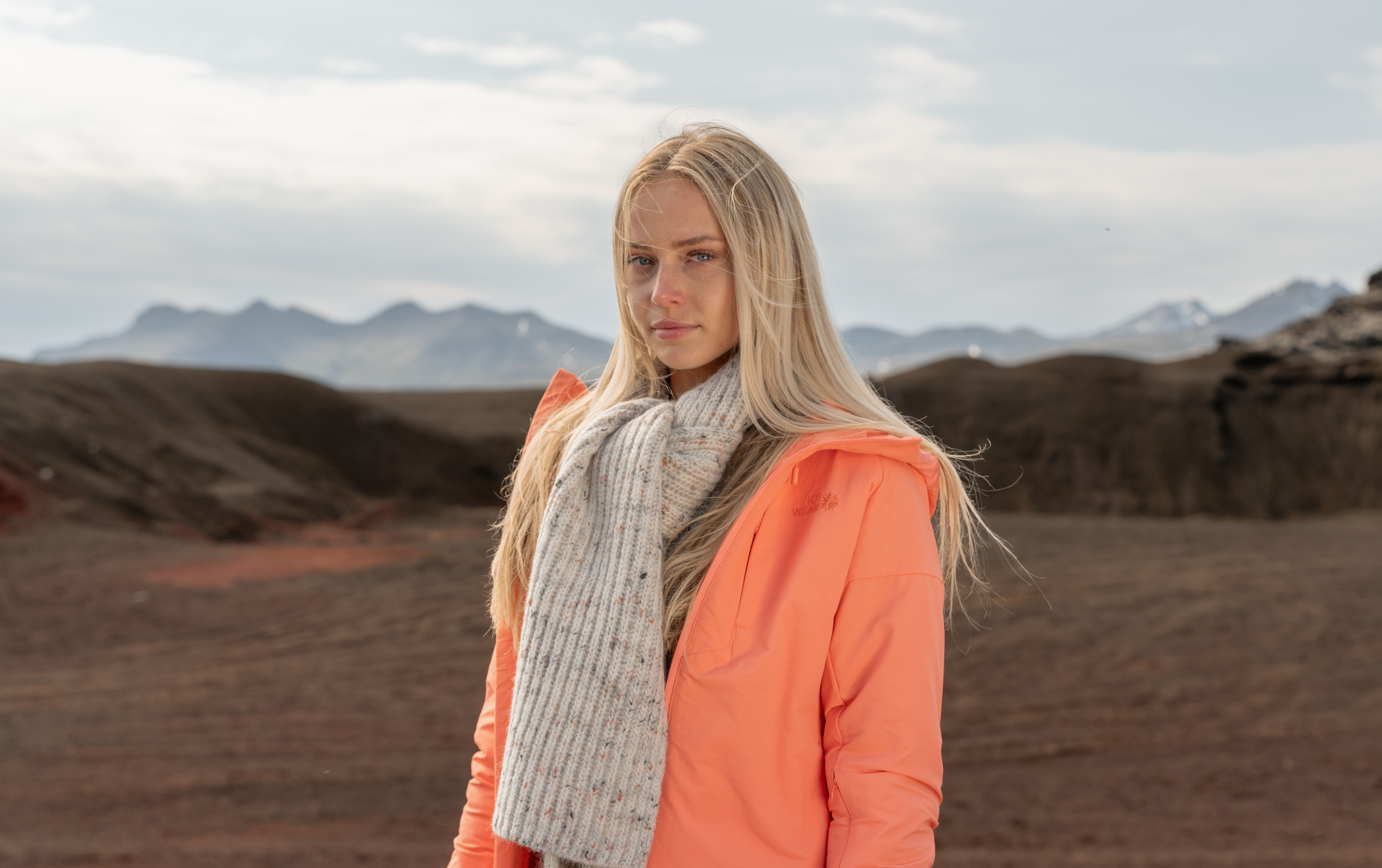 Hraunhóll knitted lambswool scarf