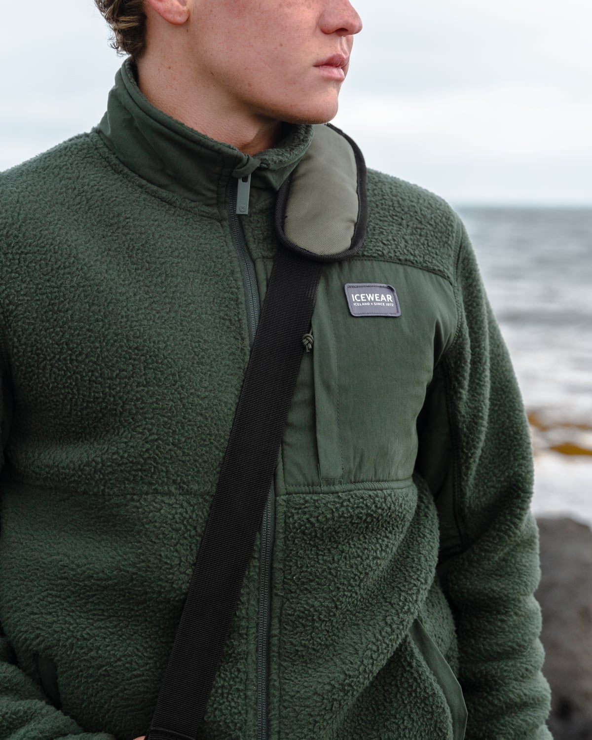 iceland-green-fleece-sweaters_28.jpeg