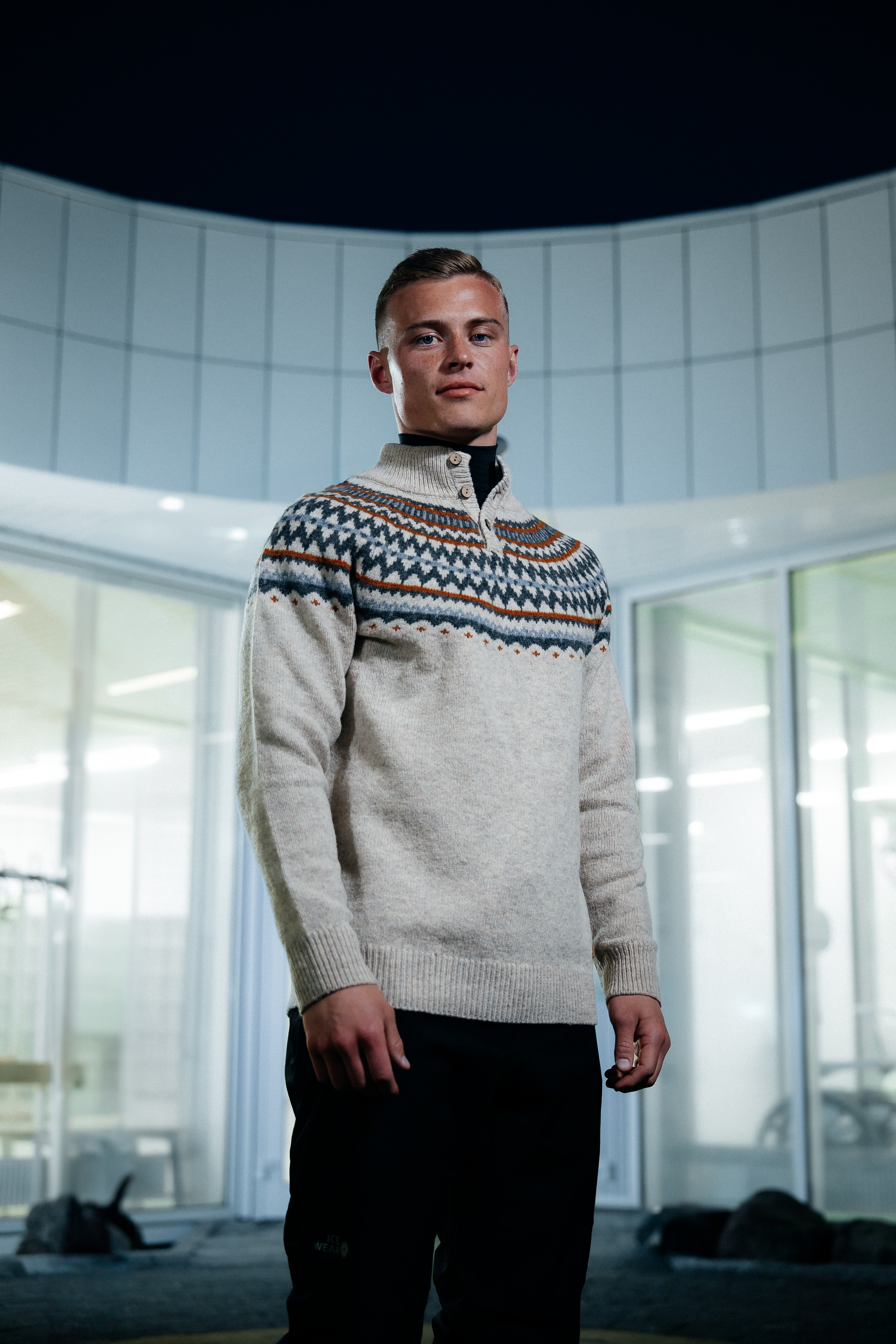 Dyngjufjöll half buttoned wool jumper Dyngjufjöll half buttoned wool jumper