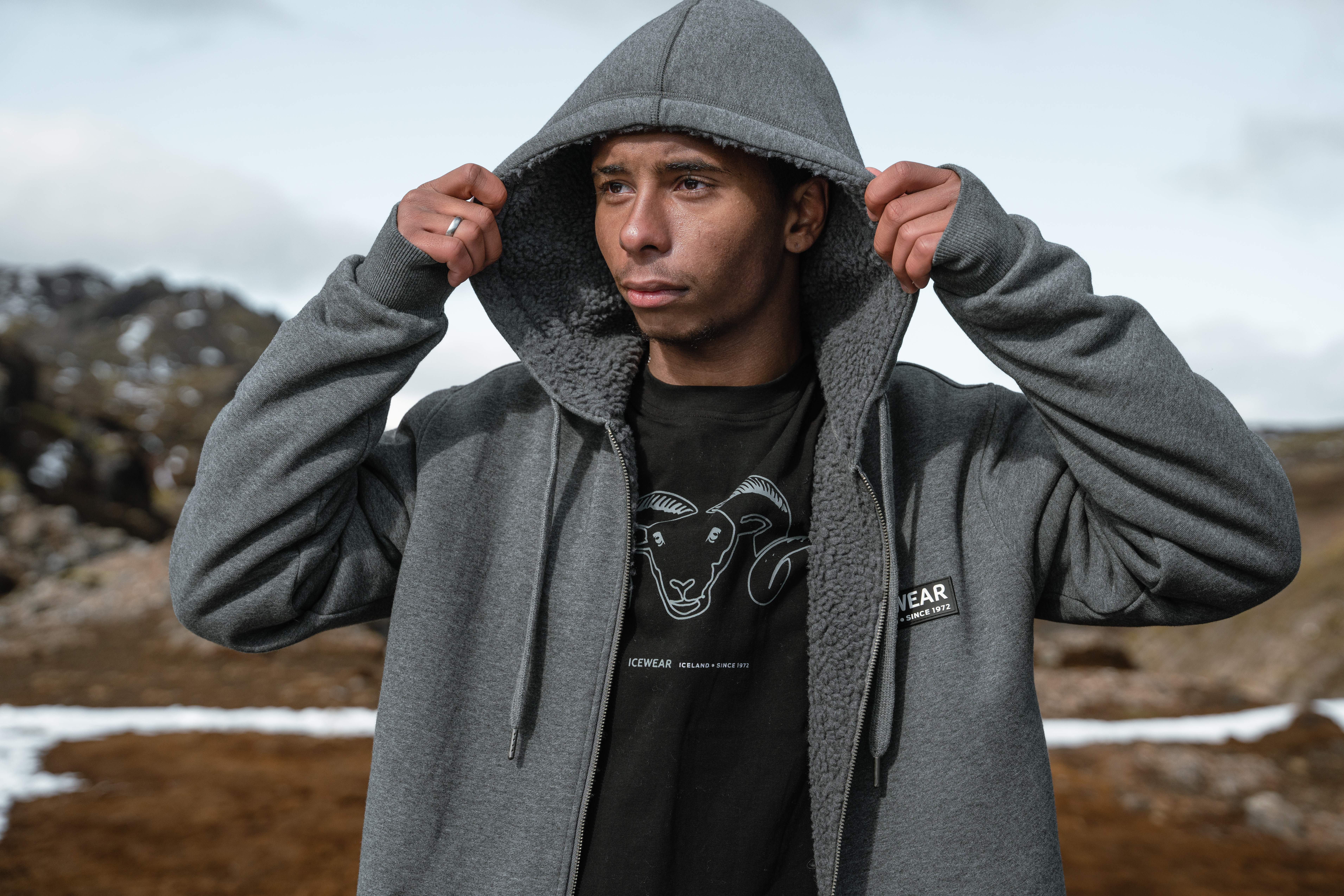 Sölvaklettur zipped lined hoodie  