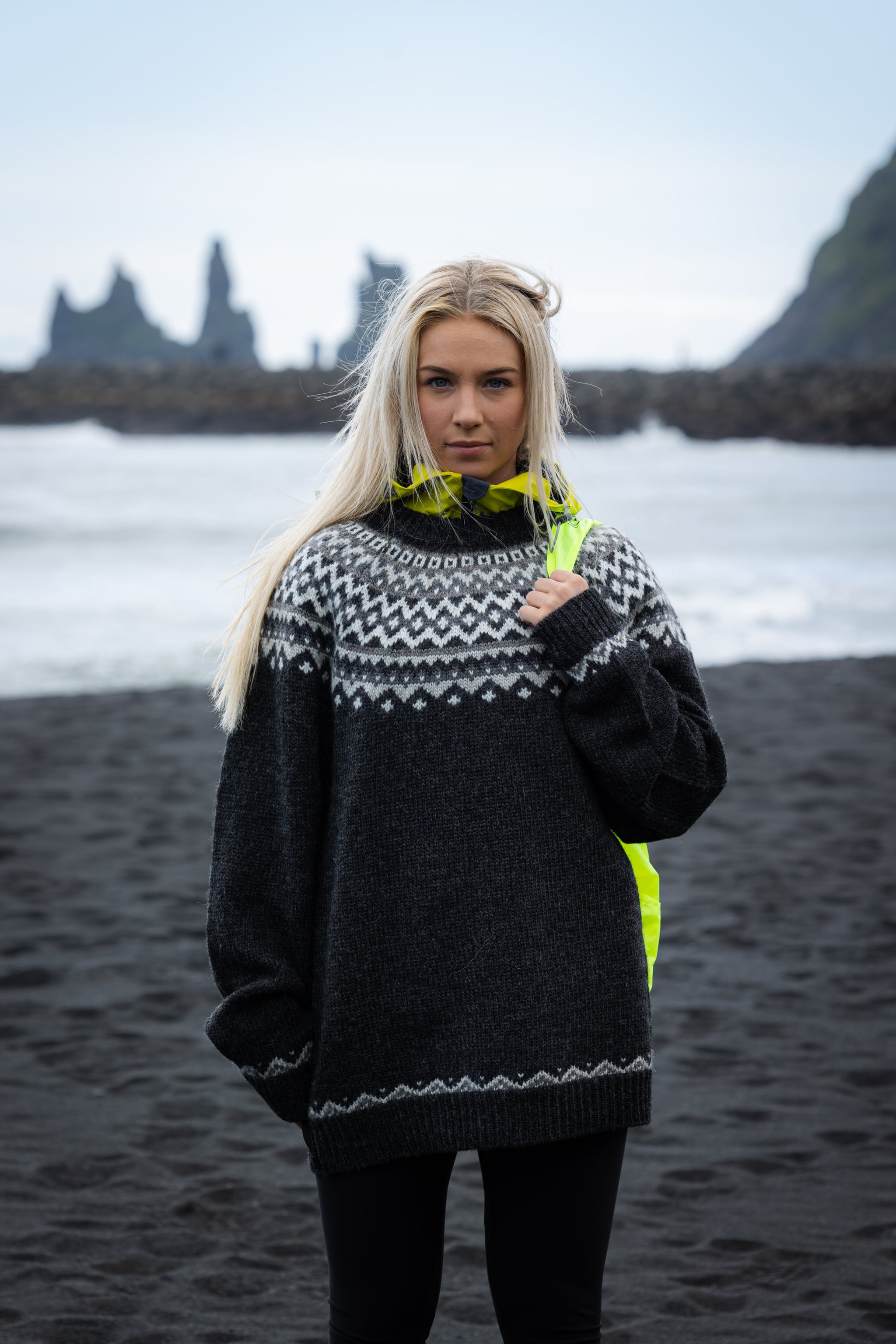 SKJALDBREIÐUR ullarpeysa