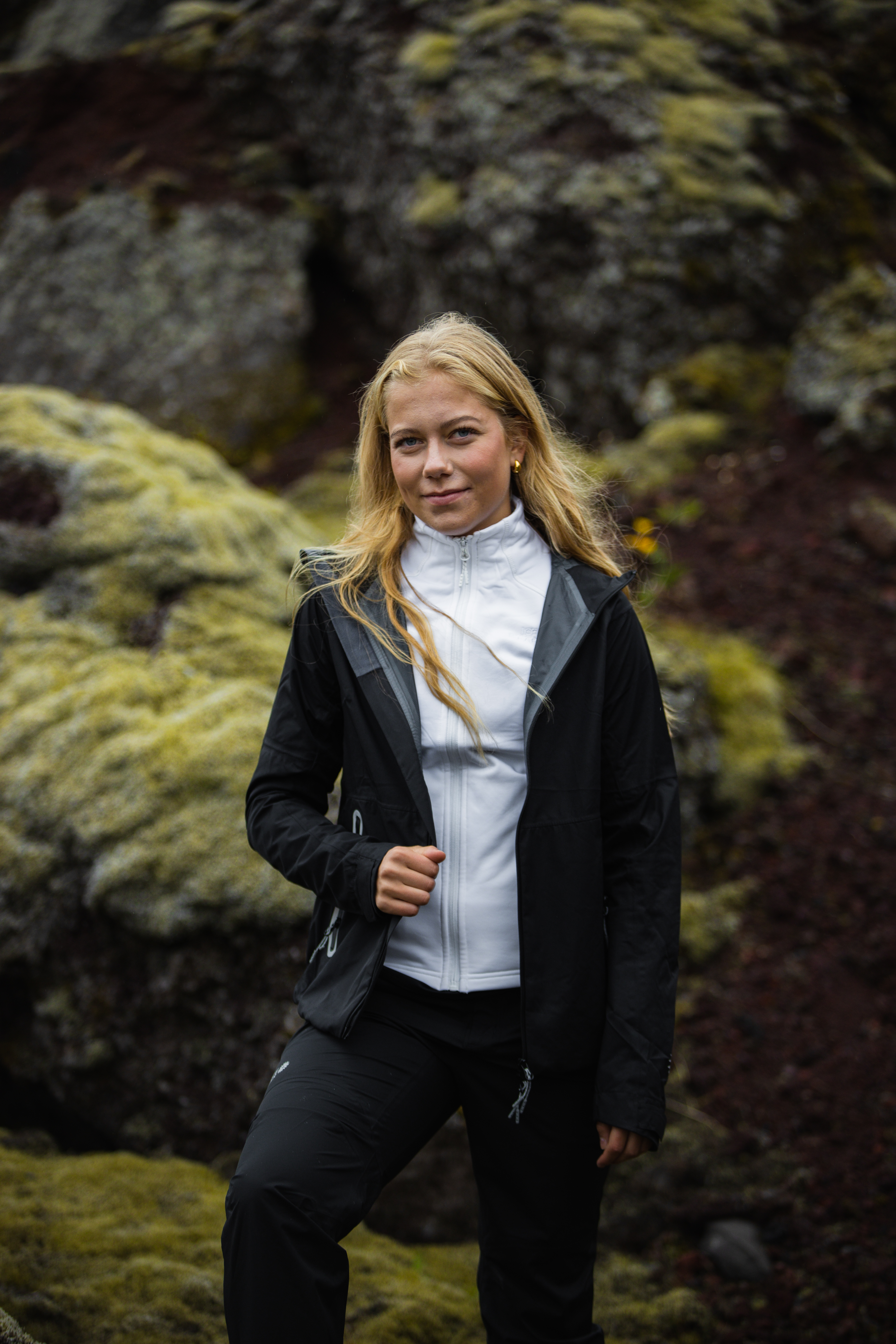 Mía hardshell layered jacket