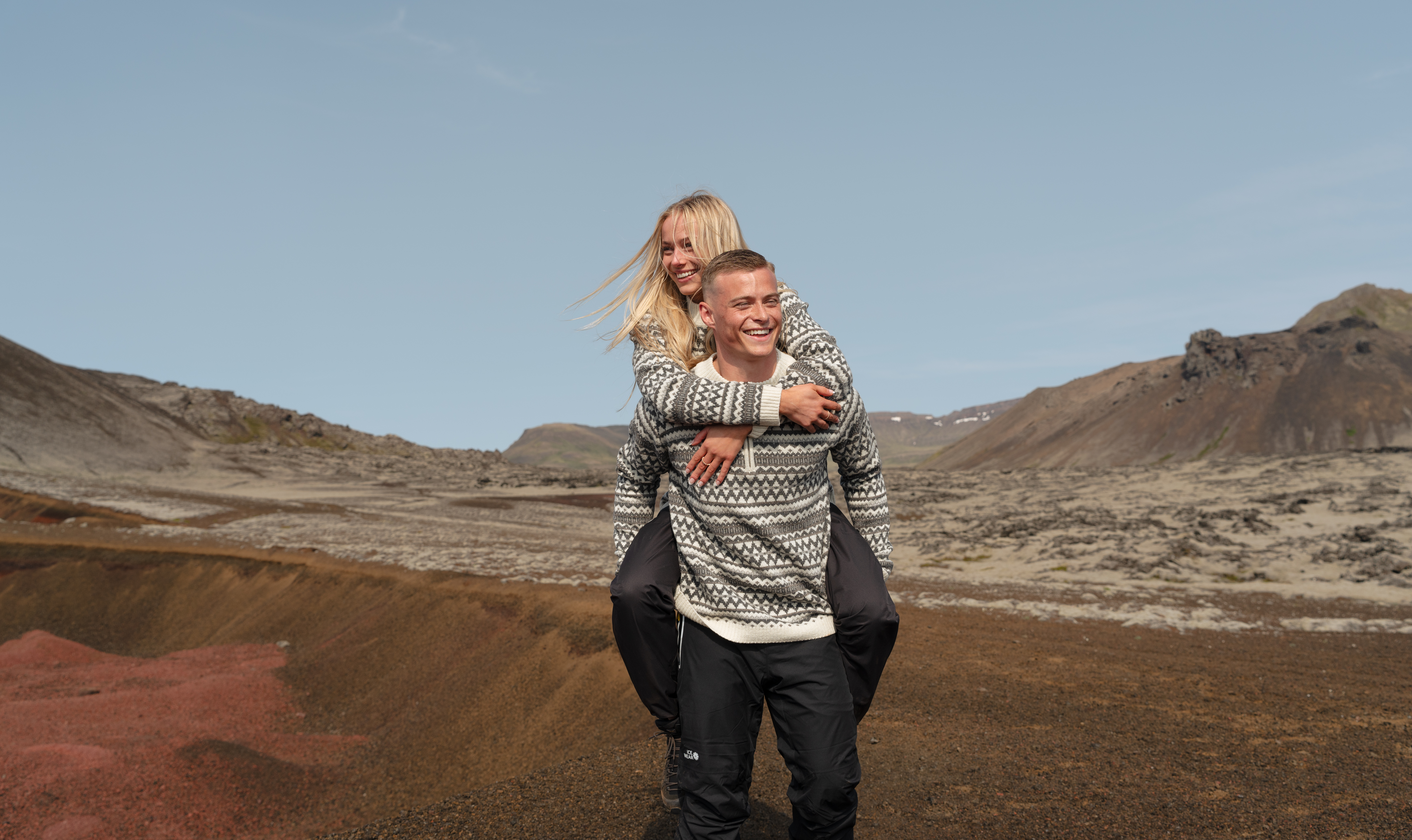 Miðfjall 北欧风格羊毛套头衫