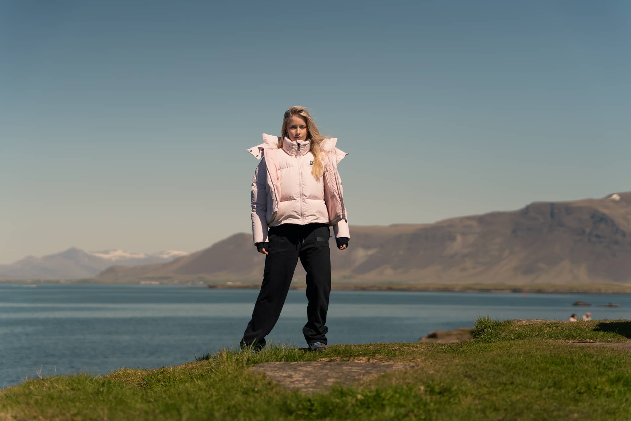Women's Outdoor Clothing