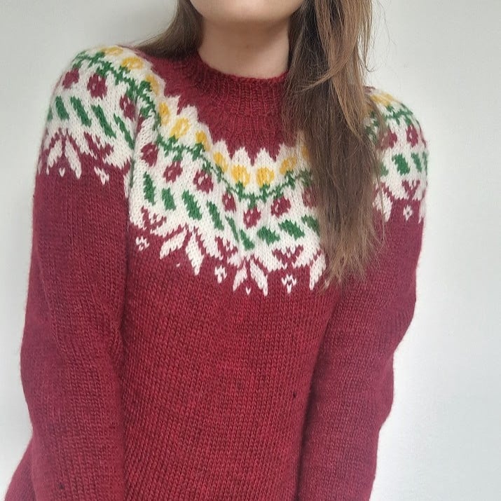 jolapeysa_rj-013_christmas-sweater_knitting-pattern_prjonauppskrift4.jpeg