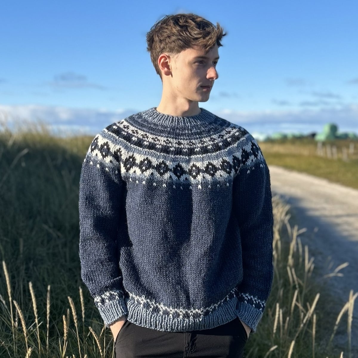 hrafn_knit059_mens-pullover_knitting-pattern_prjonauppskrift3.jpeg