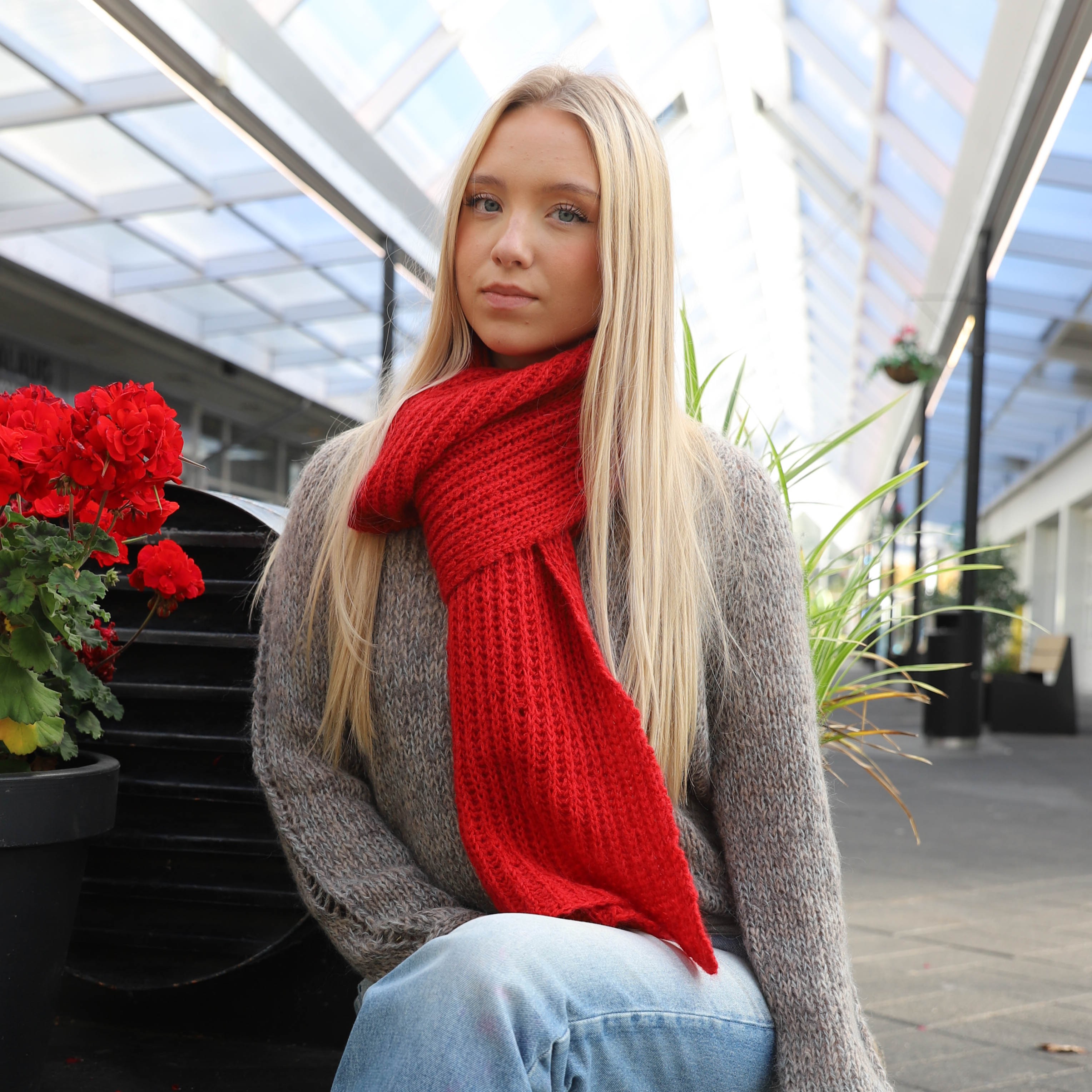 Trefill simple scarf knitting pattern Trefill simple scarf knitting pattern