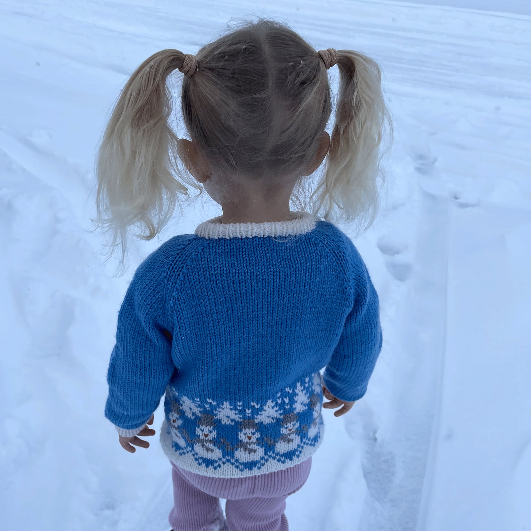 Snæfinnur kids´ christmas sweater knitting pattern