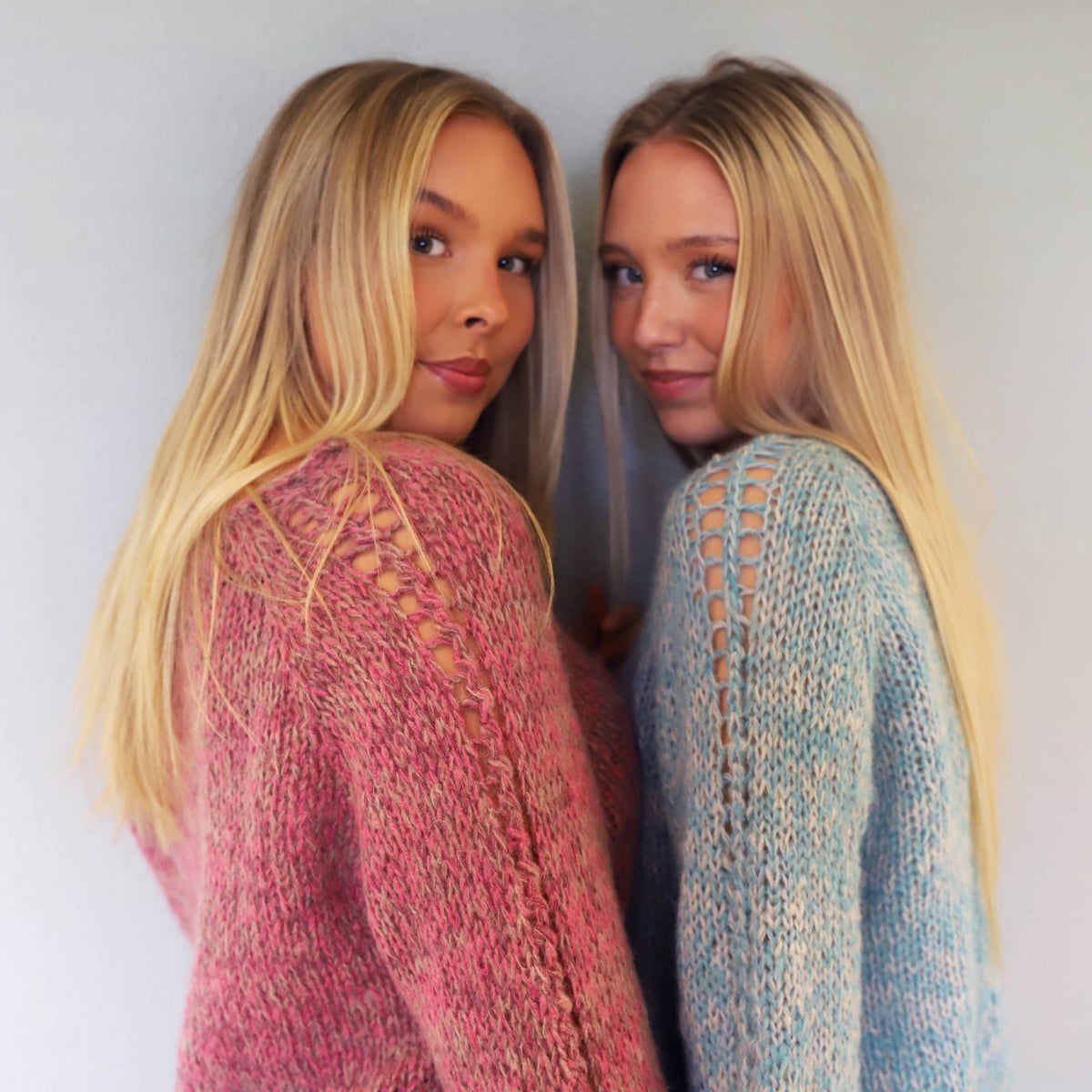 vidja_knit0471_womens-sweater_knitting-pattern_prjonauppskrift1.jpeg