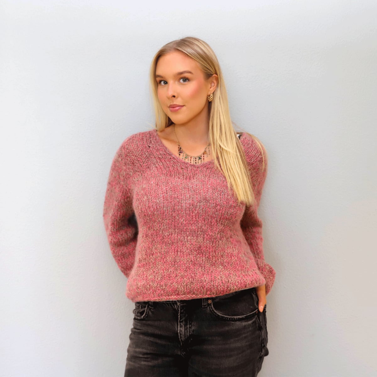 vidja_knit0471_womens-sweater_knitting-pattern_prjonauppskrift3.jpeg