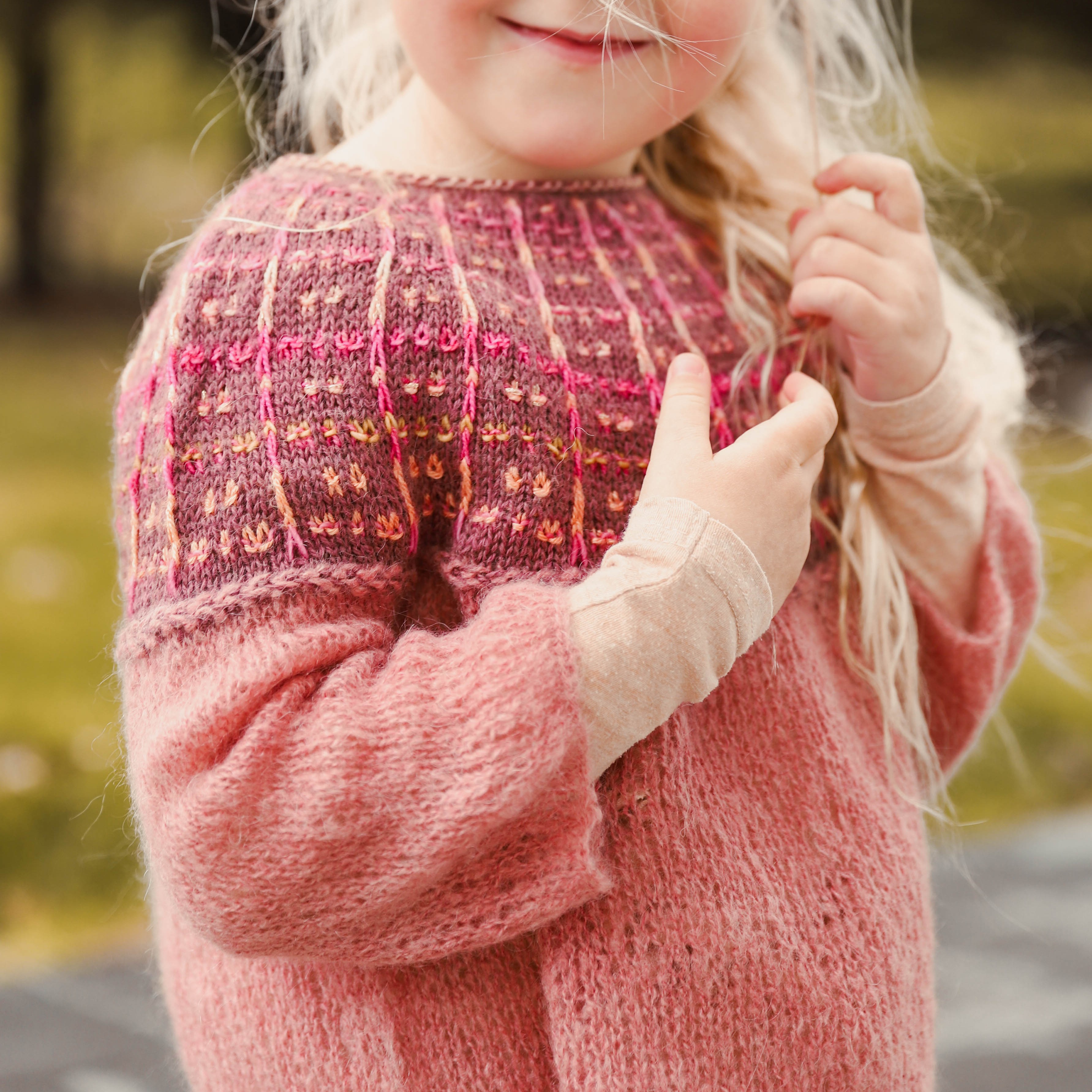 Ígulker-mini kids sweater knitting pattern