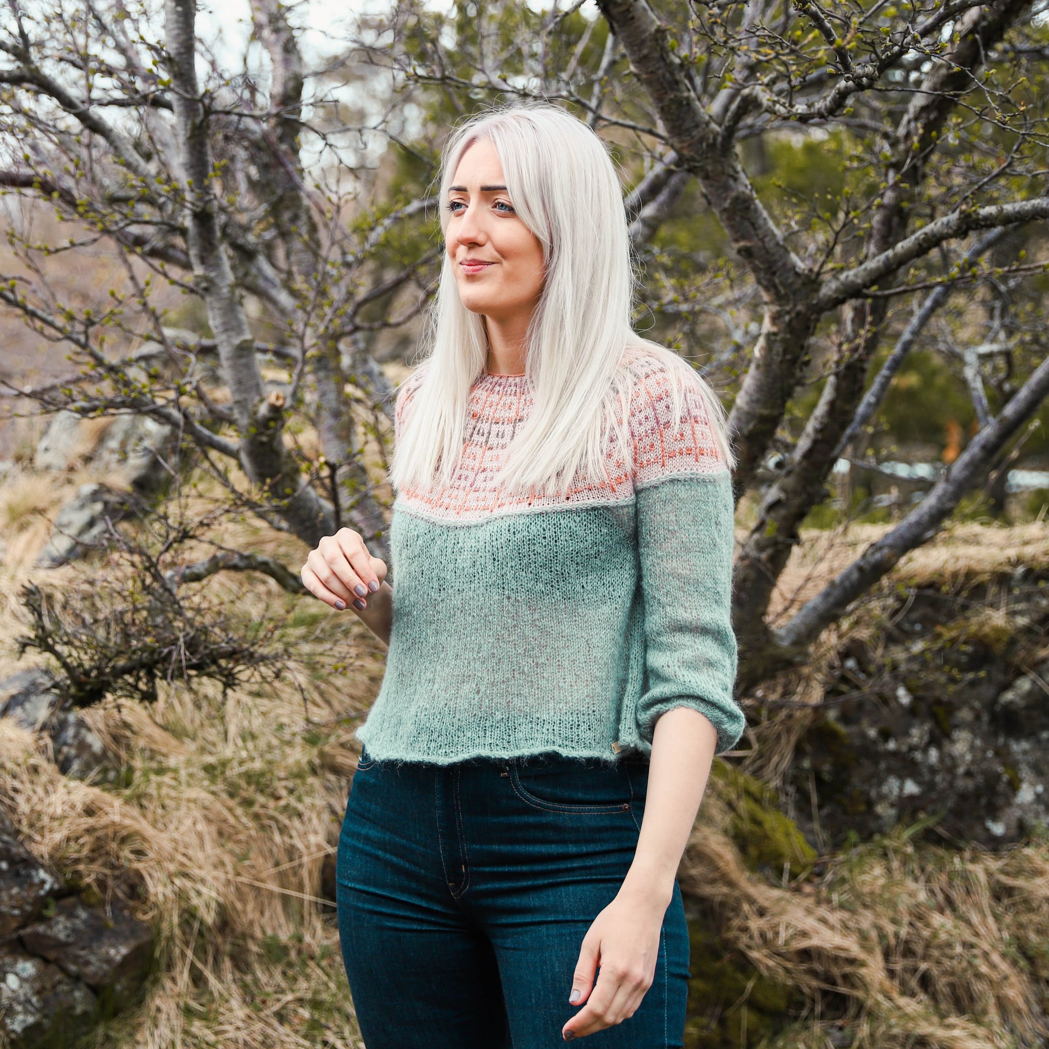 igulker_gk-004_womens-sweater_knitting-pattern_prjonauppskrift2.jpeg