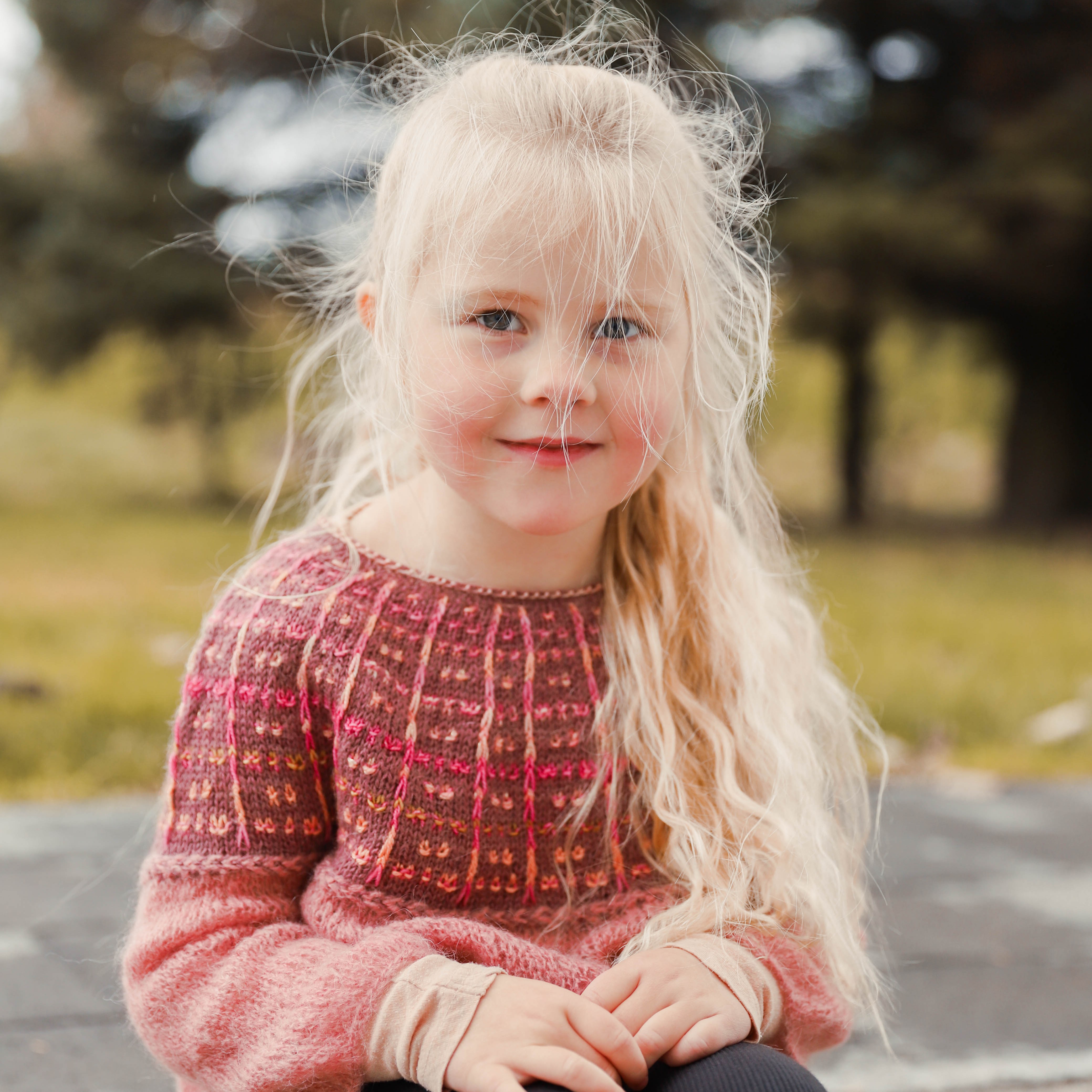 Ígulker-mini kids sweater knitting pattern