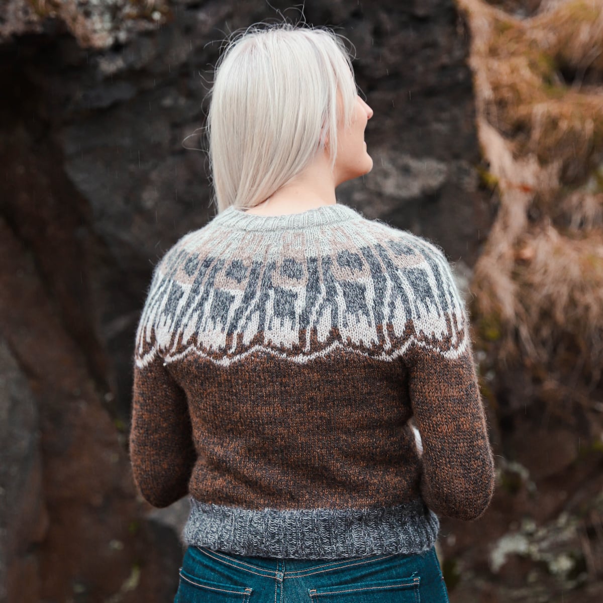 molur_gk-005_womens-sweater_knitting-pattern_prjonauppskrift2.jpeg