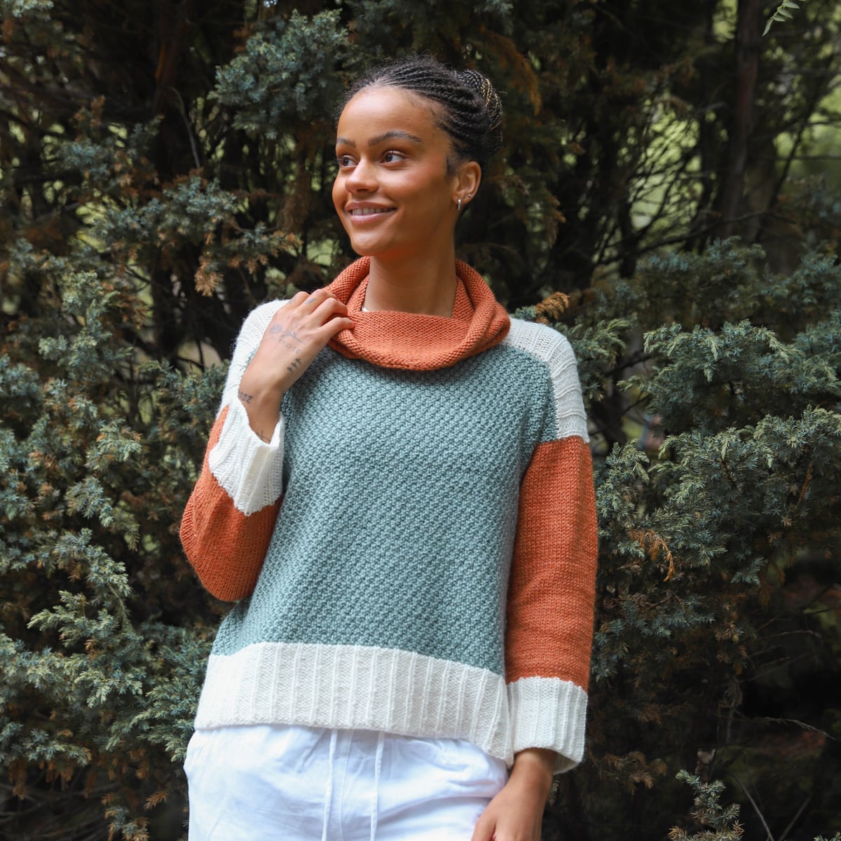 agusta_mlg-003_womens-sweater_knitting-pattern_prjonauppskrift1.jpeg