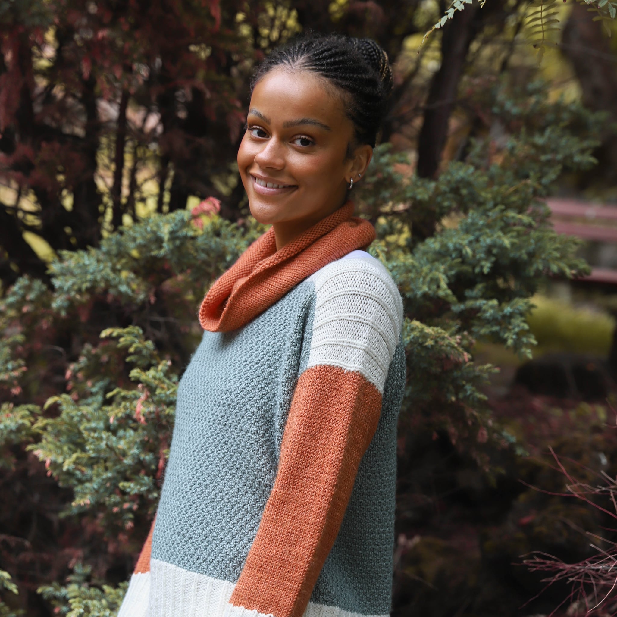 agusta_mlg-003_womens-sweater_knitting-pattern_prjonauppskrift6.jpeg