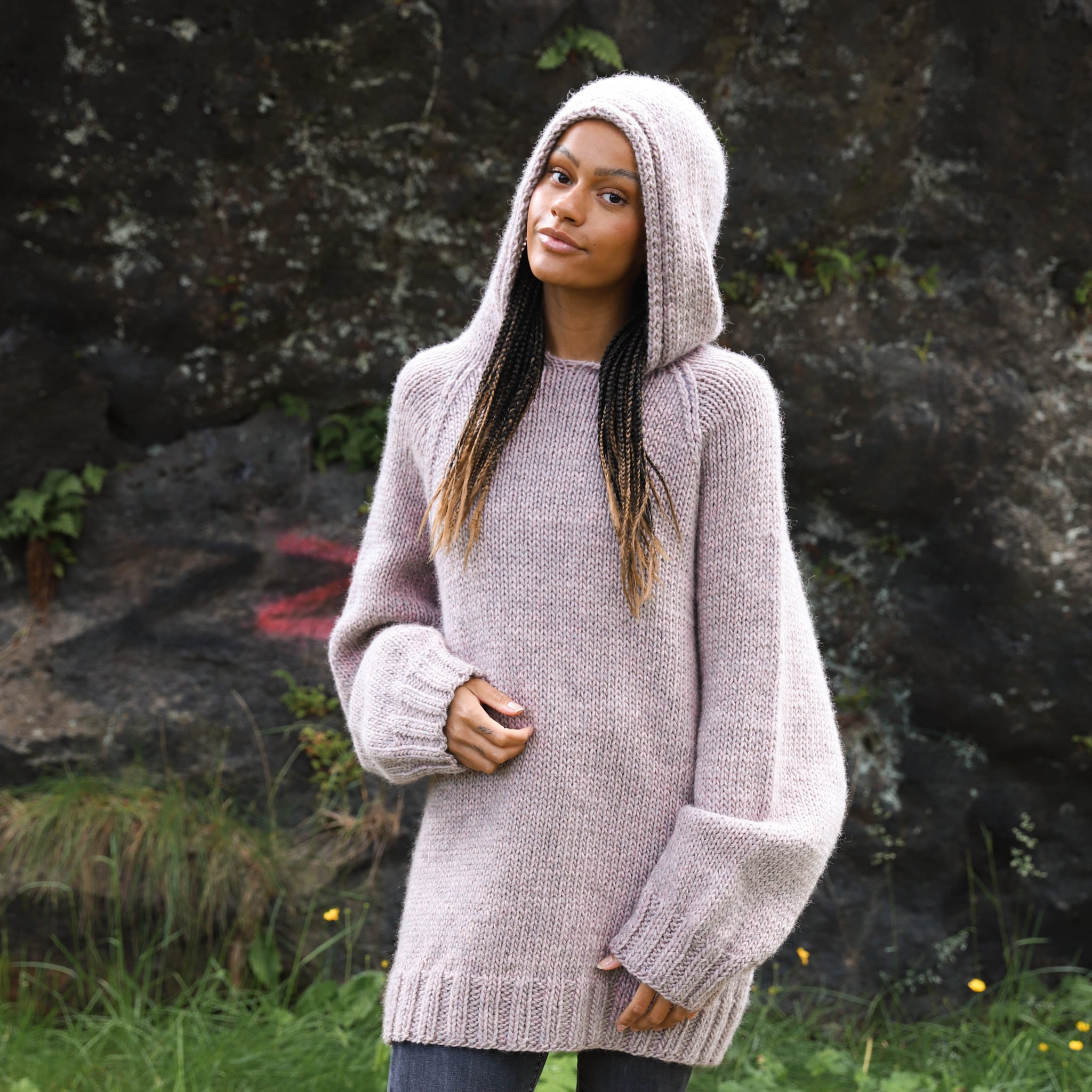 hlyleg_mlg-002_sweater-with-hood_knitting-pattern_prjonauppskrift-1.jpeg