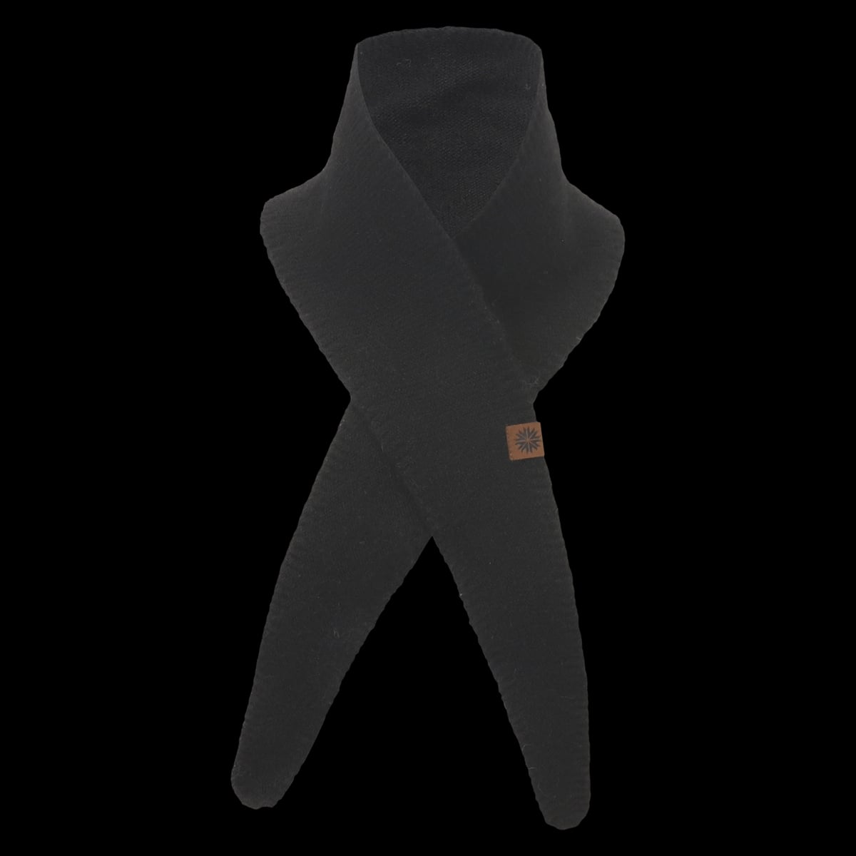 grjothylur-mini-shawl-neck-scarf_711.jpeg