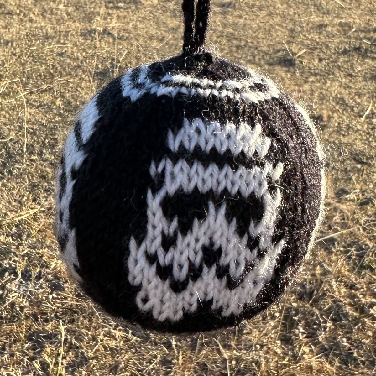 star-wars_ko-026_oroar_knitting-pattern_prjoanuppskrift2.jpeg