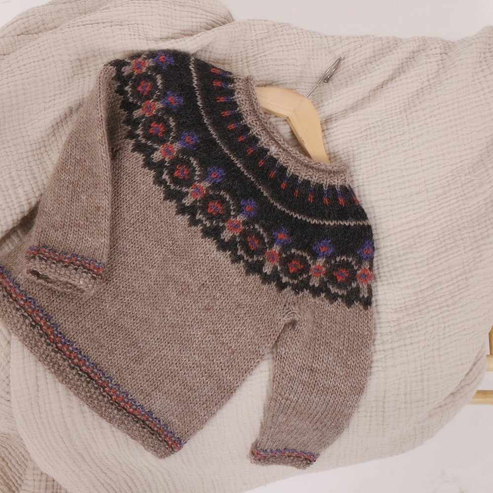 skjol_ios-001_kids-sweater-knitting-pattern_prjonauppskrift5.jpeg