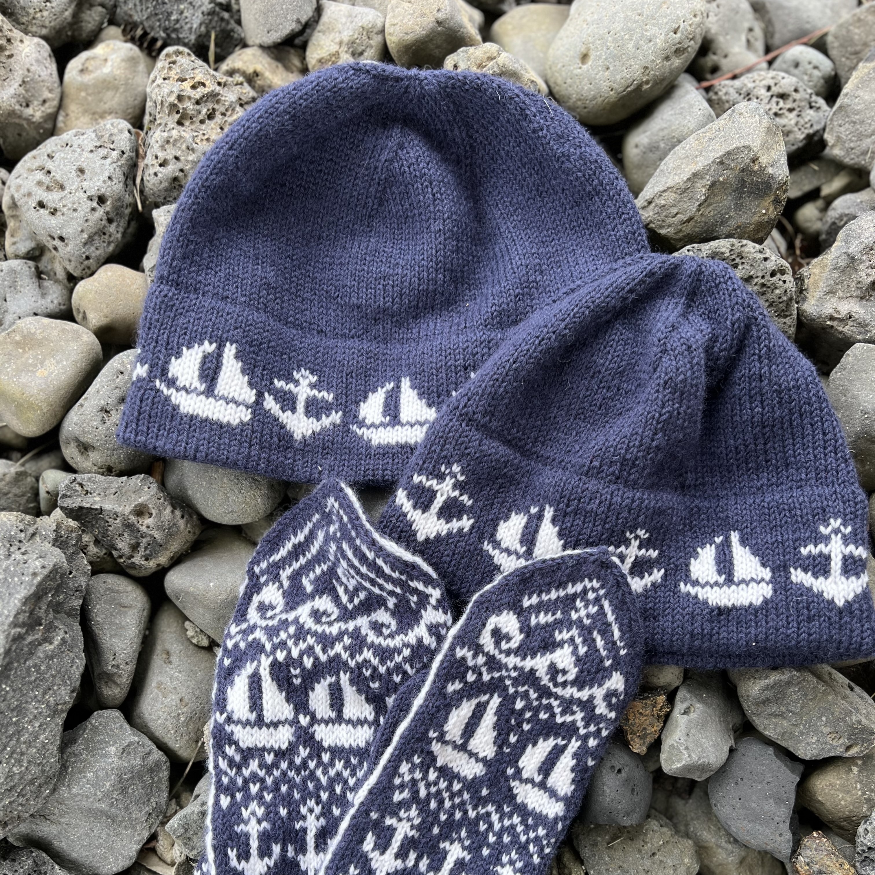Sjóari hat knitting pattern