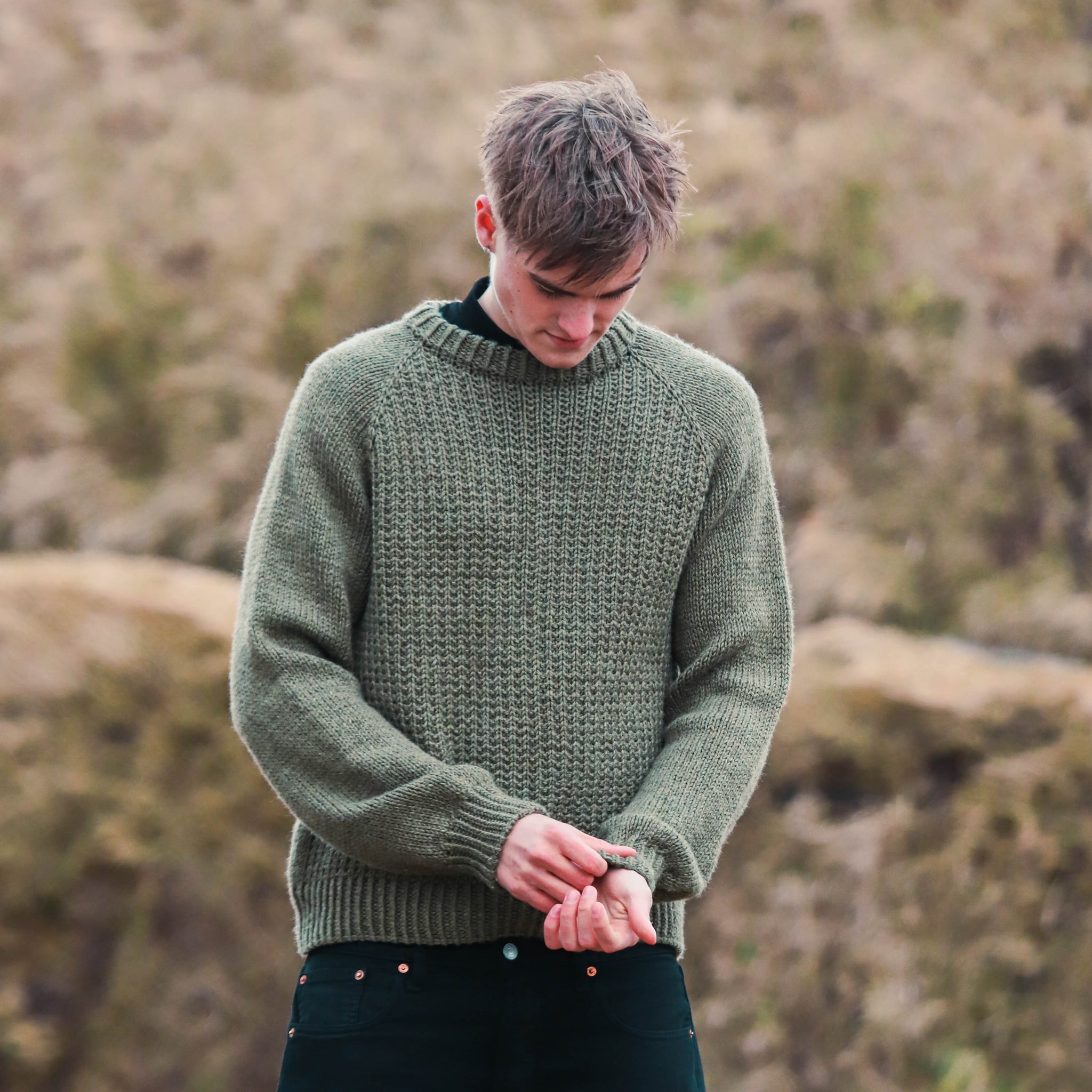 ynja_sk-009_adult-sweater_knitting-pattern_prjonauppskrift-1.jpeg