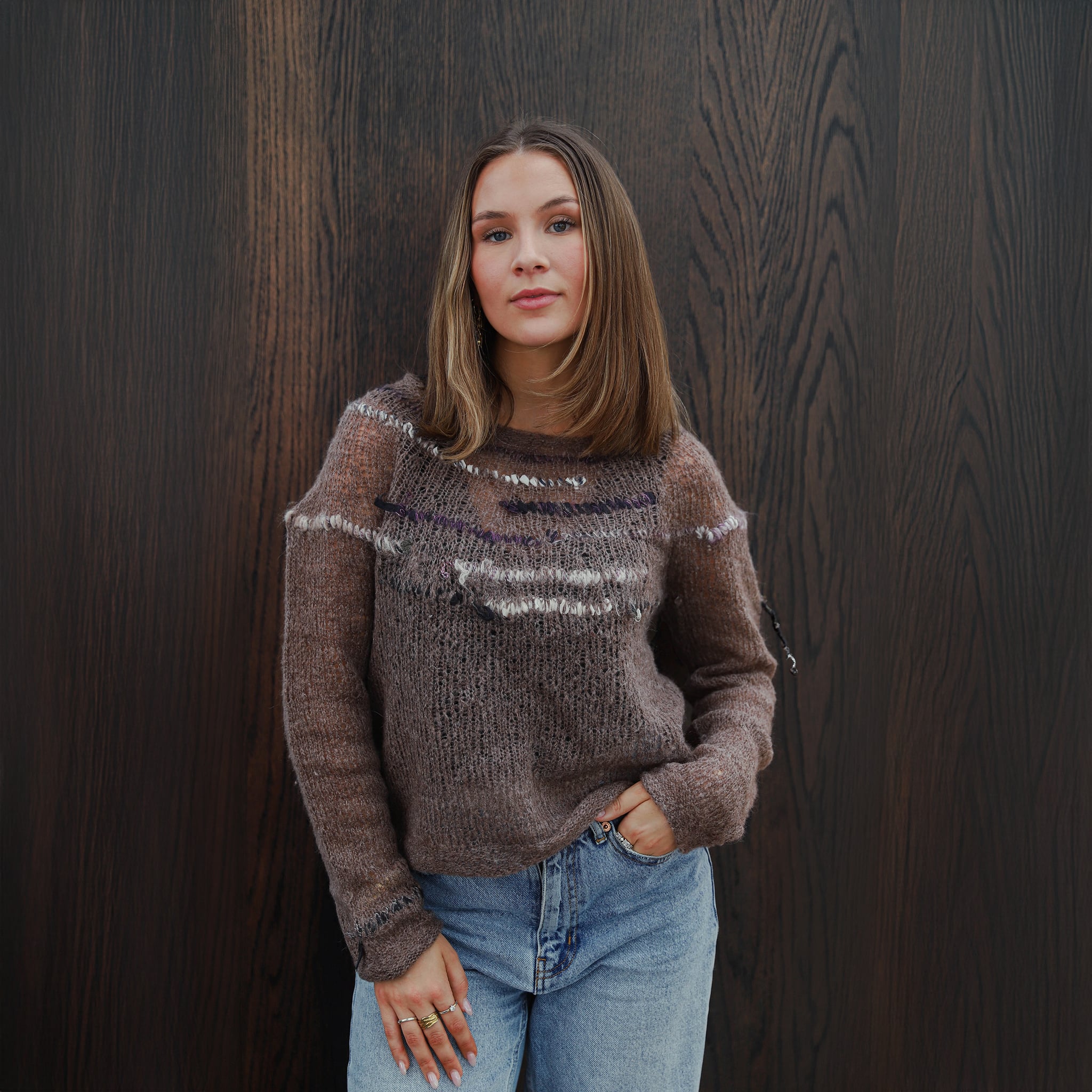 gara_ios-015_womens-sweater_knitting-pattern_prjonauppskrift2.jpeg
