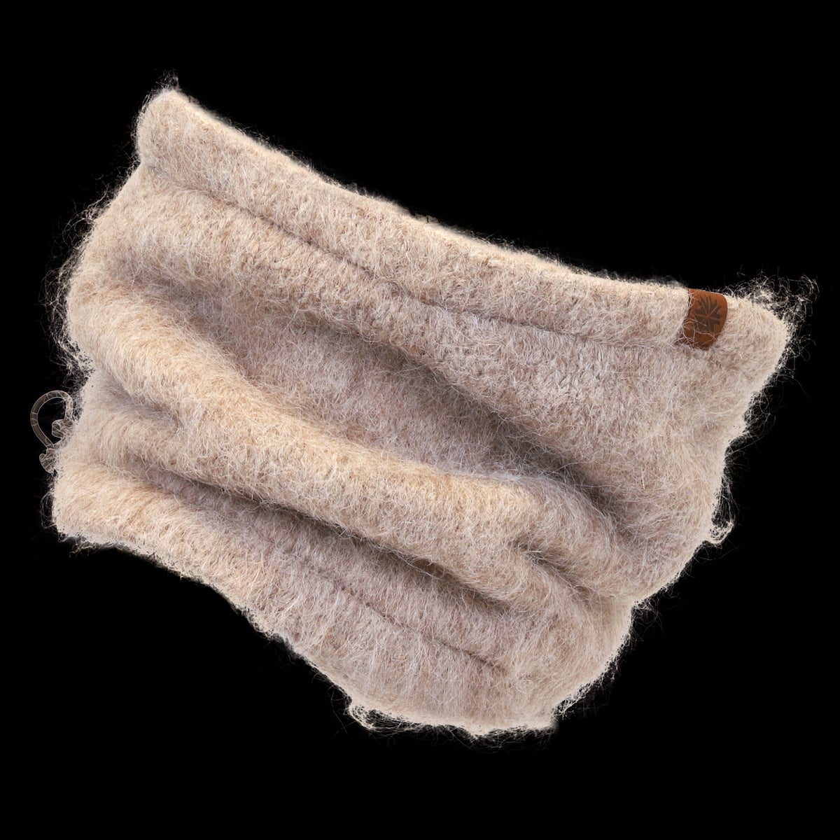 snjogil-brown-wool-neckwarmer_28.jpeg