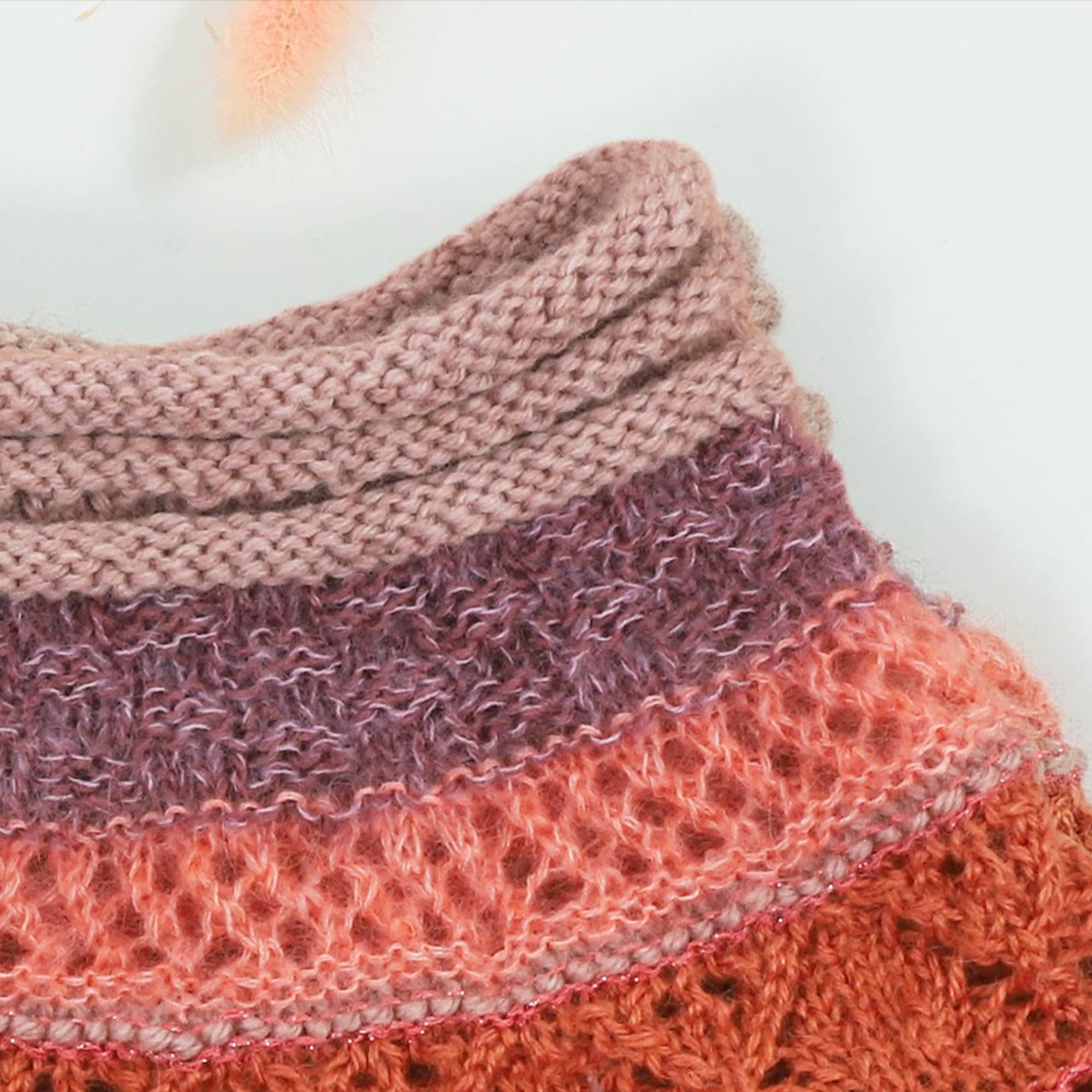 pils_ios-017_multi_colored_kids_skirt_knitting-pattern_prjonauppskrift-3.jpeg