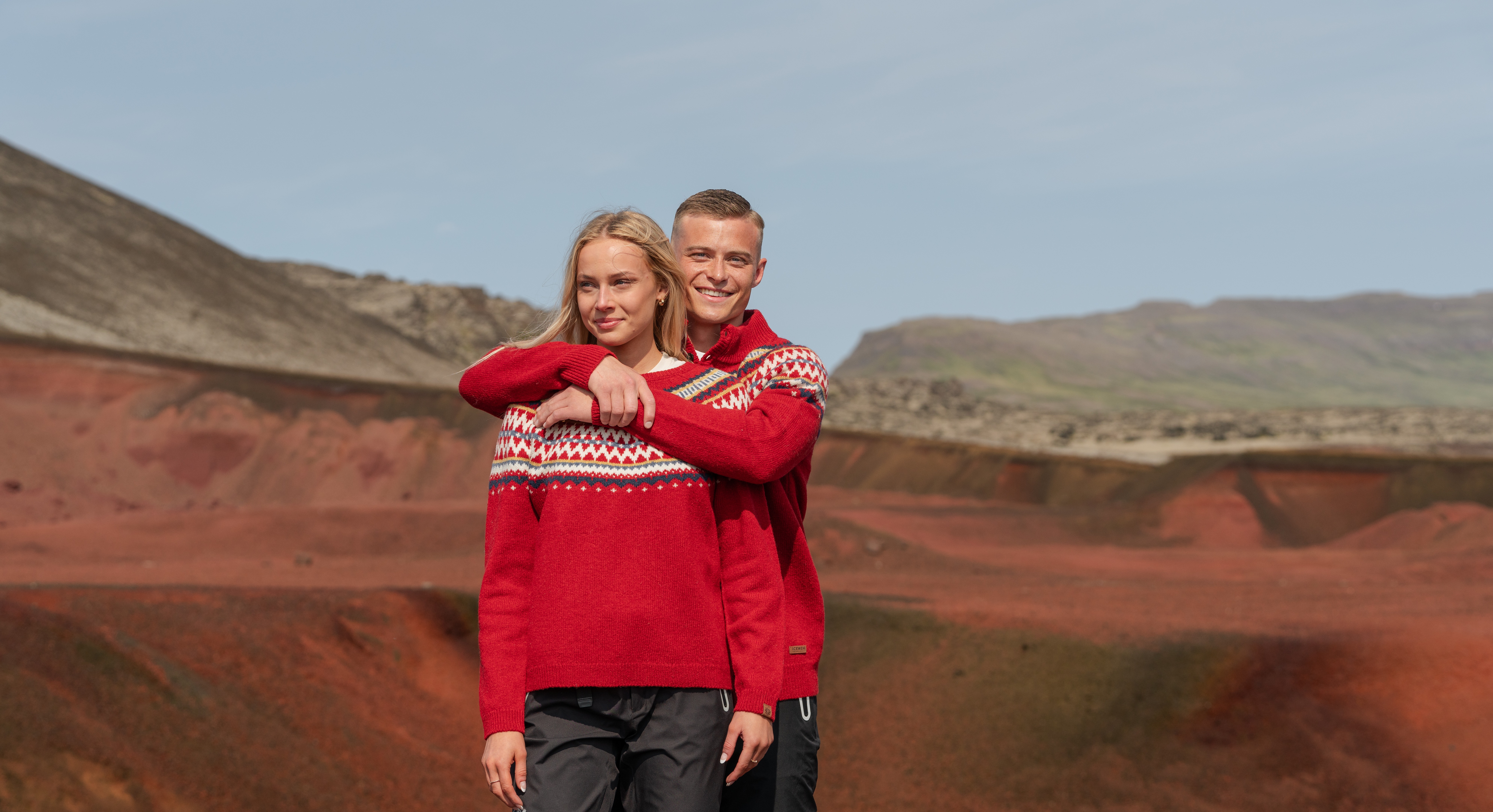 pair in Christmassy wool jumpers from Icewear