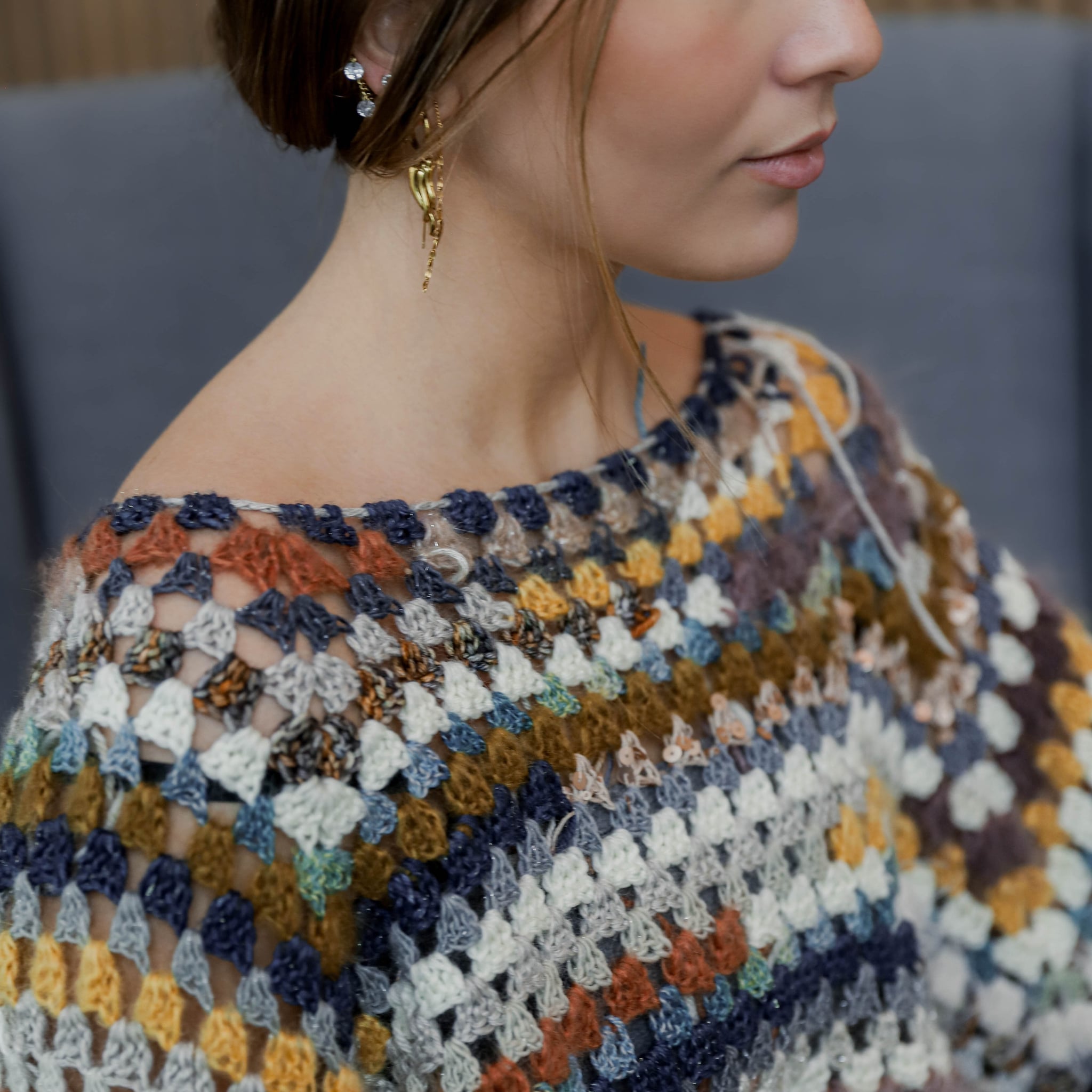 random_gk-029_womens-oversizes-sweater_crochet-pattern_hekluppskrift7.jpeg