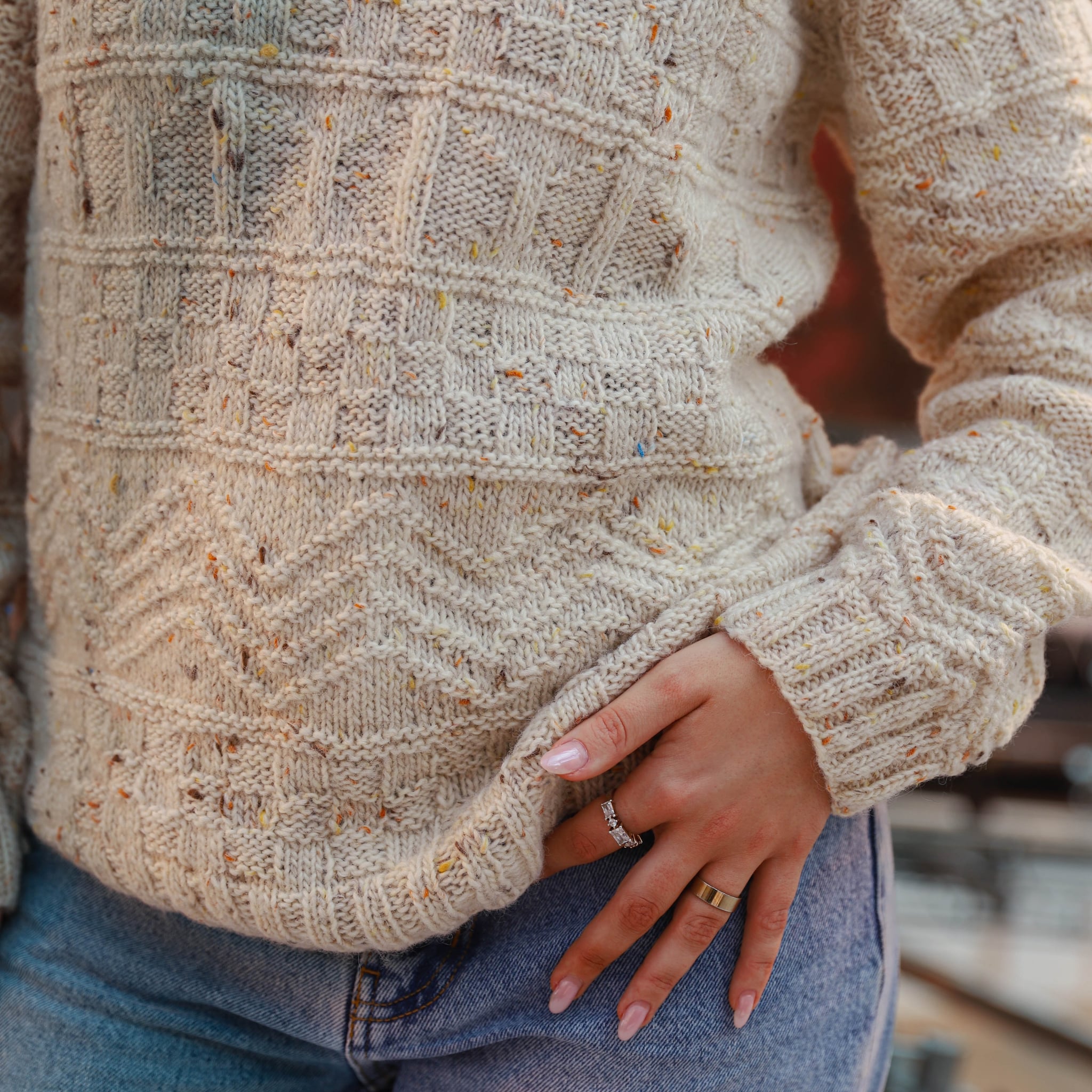 klettur_knit0483_adult-sweater-knitting-pattern_prjonauppskrift4.jpeg