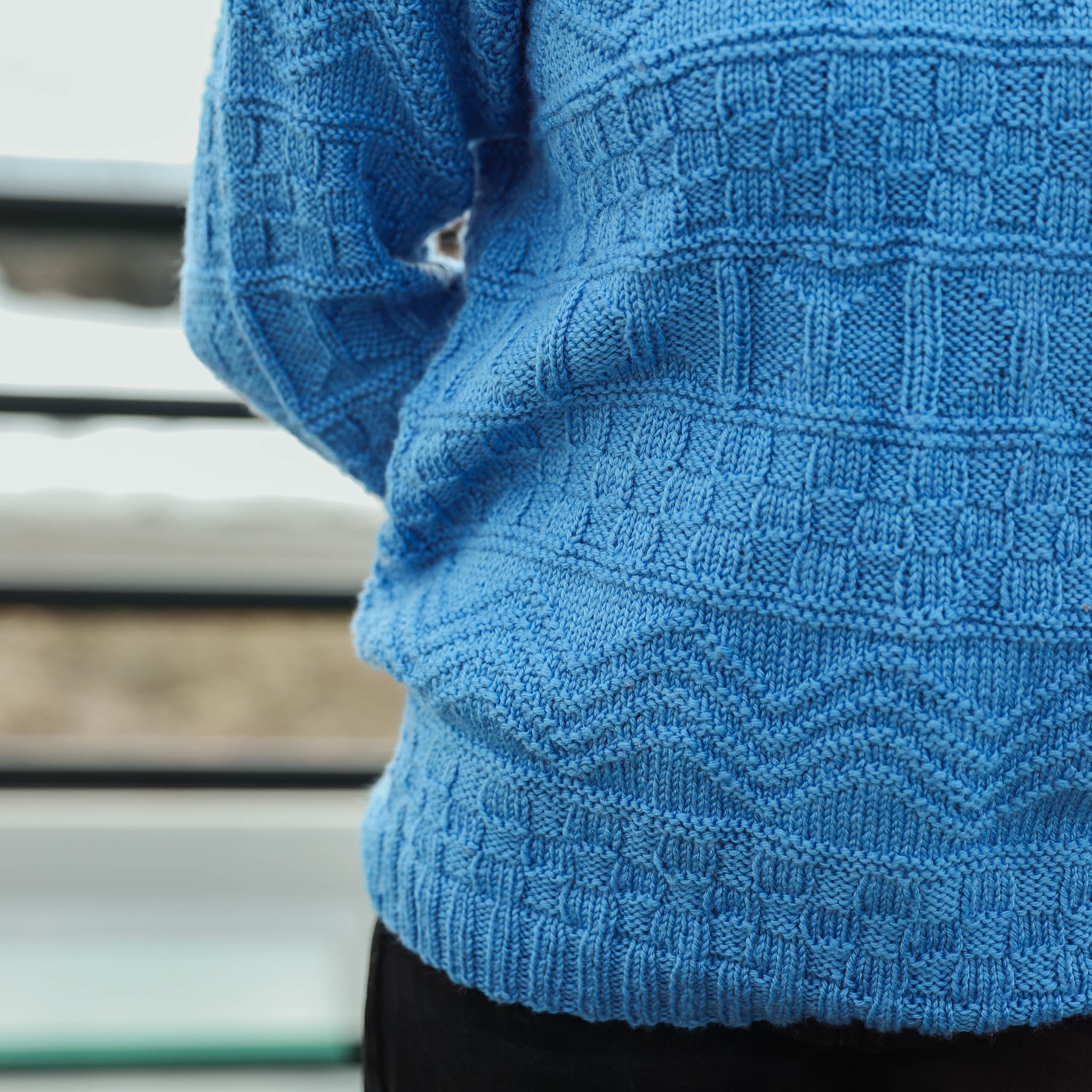 klettur_knit0483_adult-sweater-knitting-pattern_prjonauppskrift5.jpeg