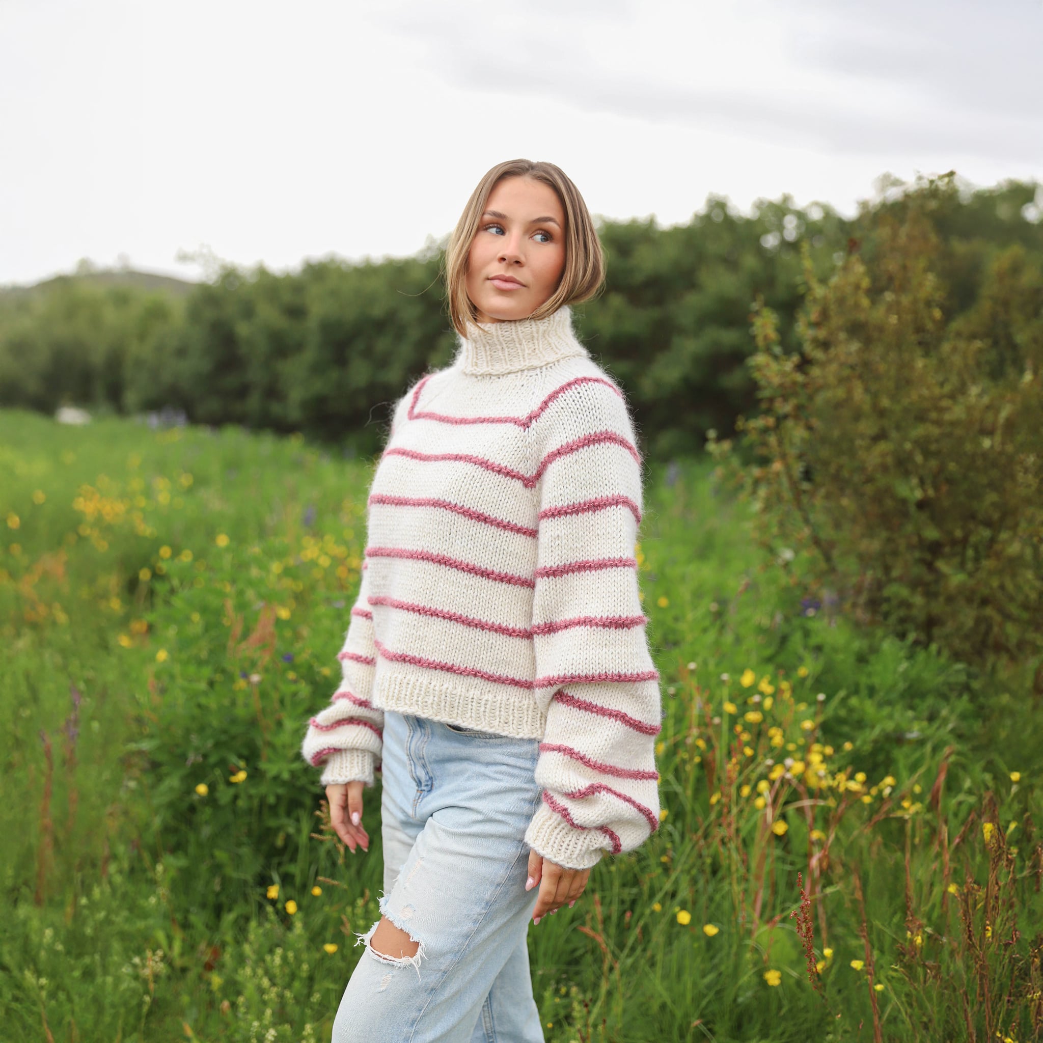Silja röndótt rúllukragapeysa prjónauppskrift