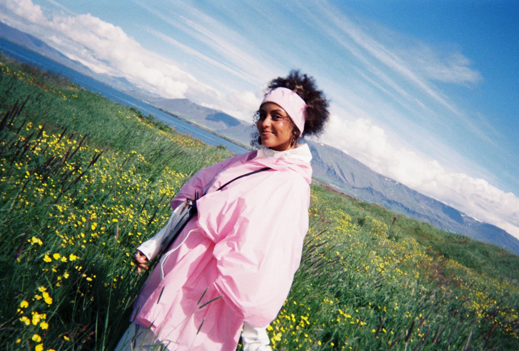 pink-poncho-girl-8-020a.jpeg