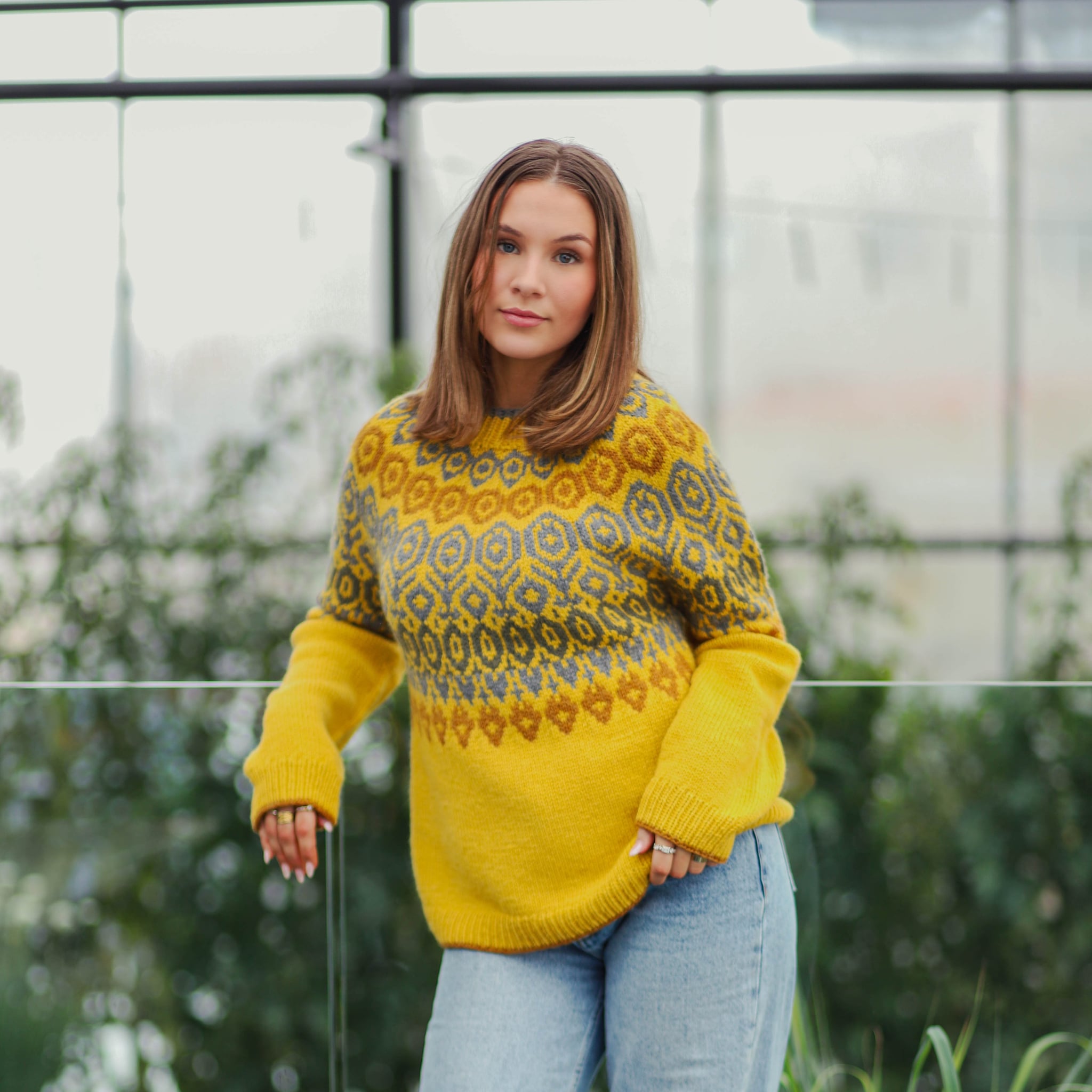 Bríet womens' sweater knitting pattern